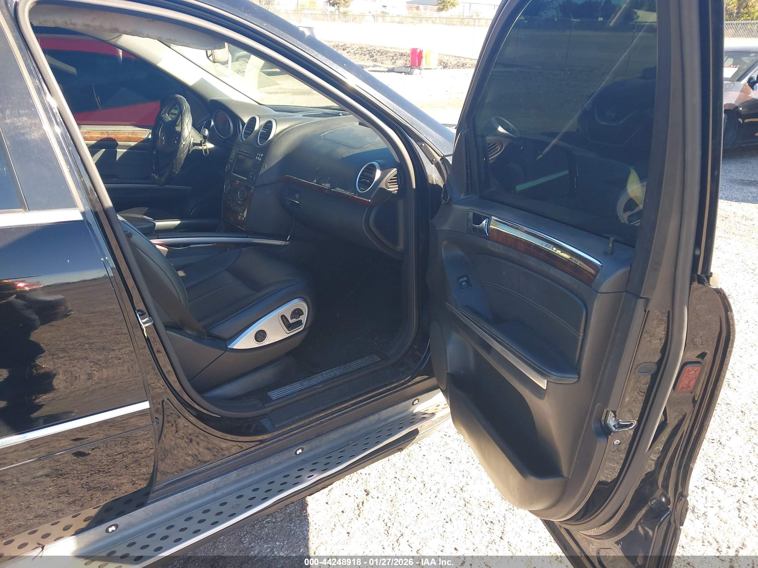 MERCEDES-BENZ GL image 5