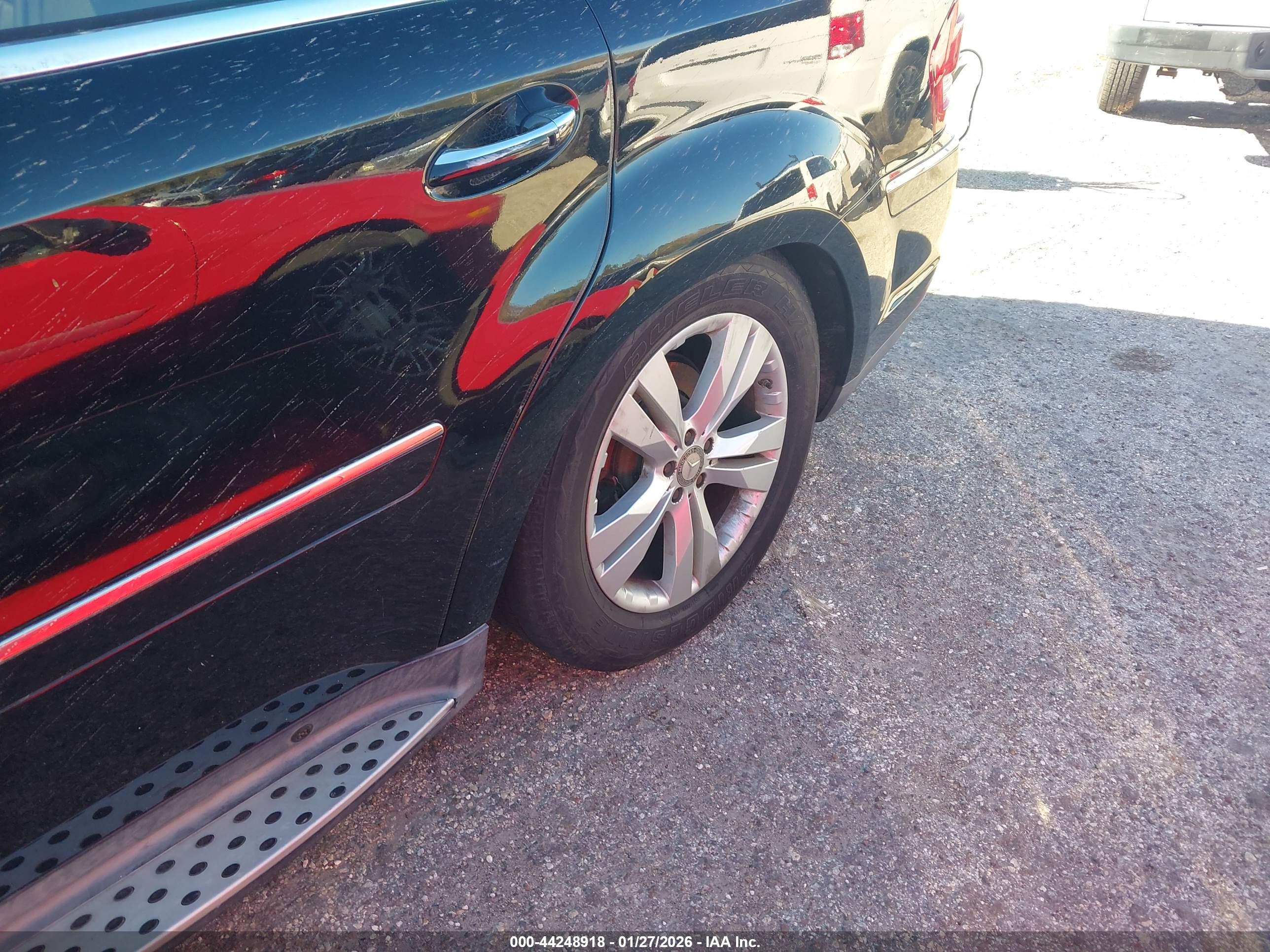 MERCEDES-BENZ GL image 6