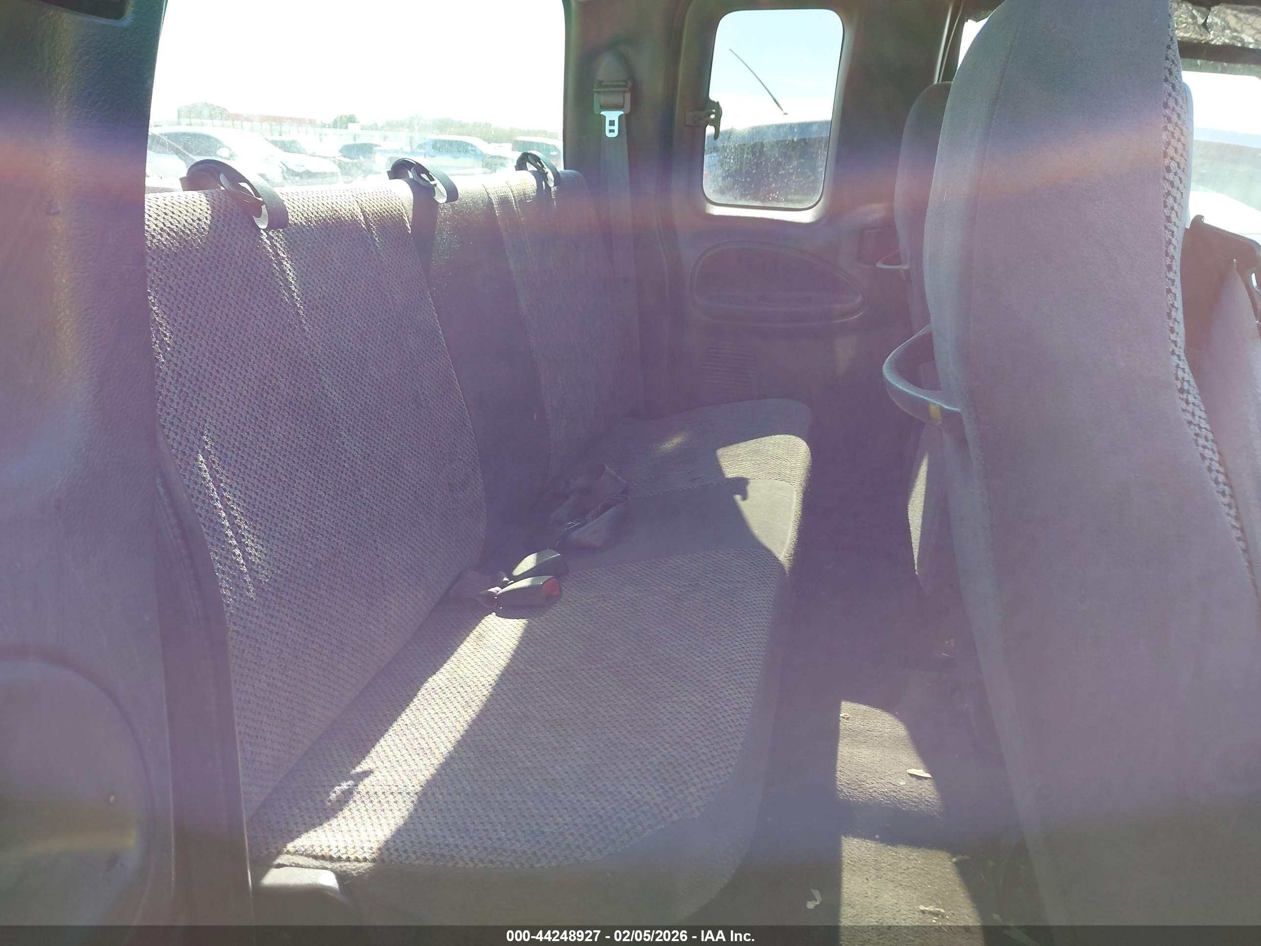 DODGE RAM image 8