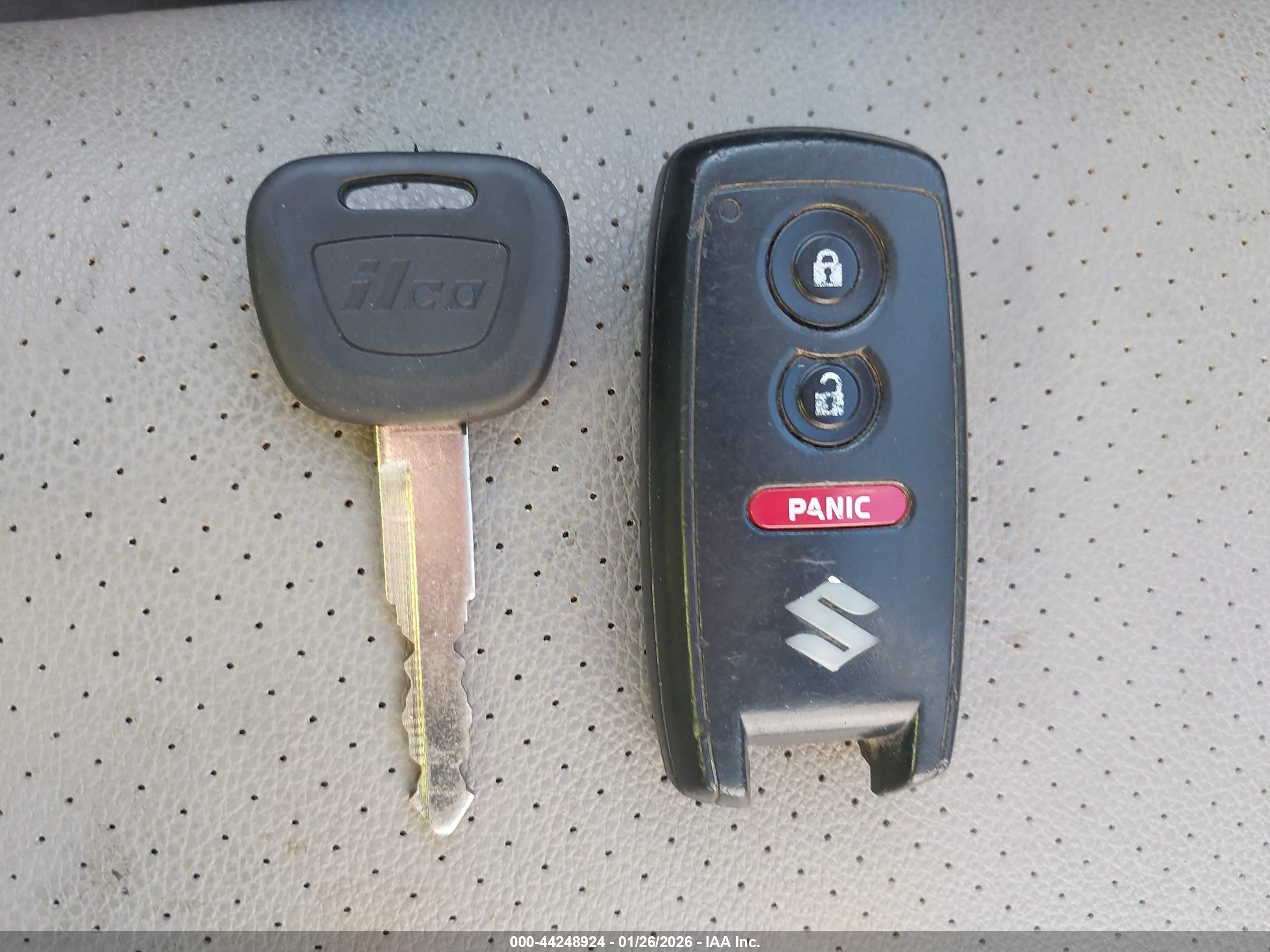 SUZUKI GRAND image 11