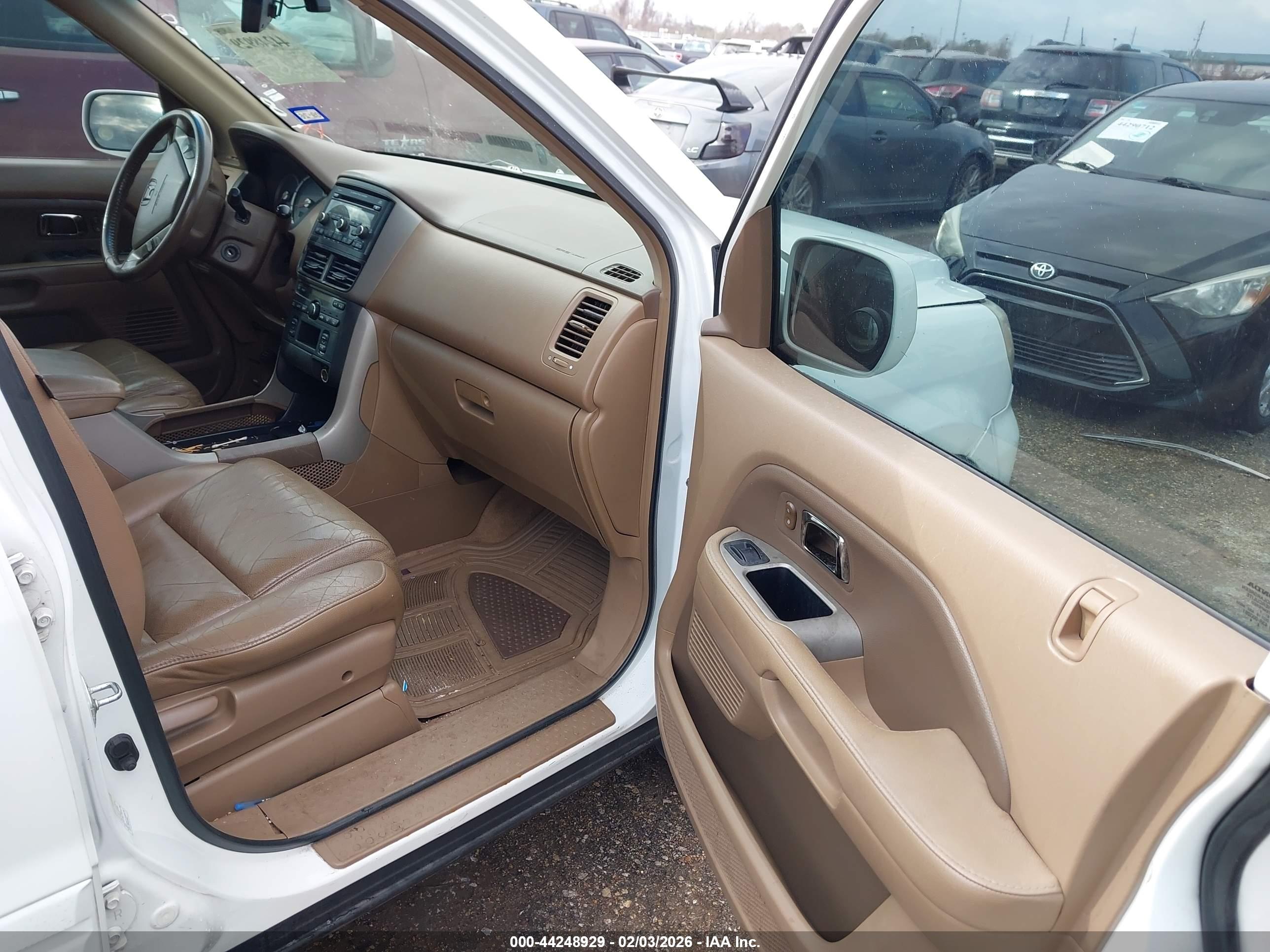 HONDA PILOT image 5