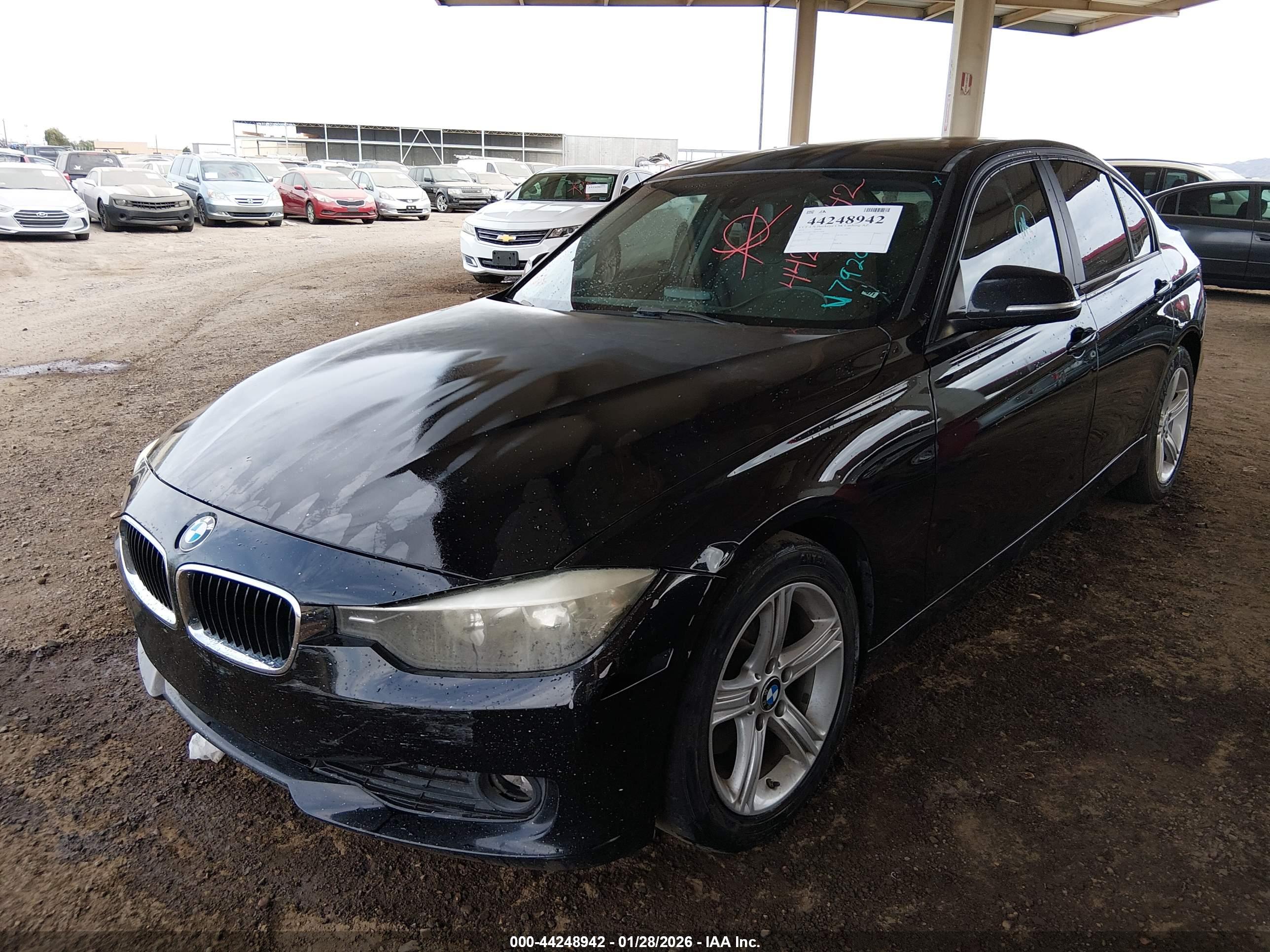 BMW 320I image 2