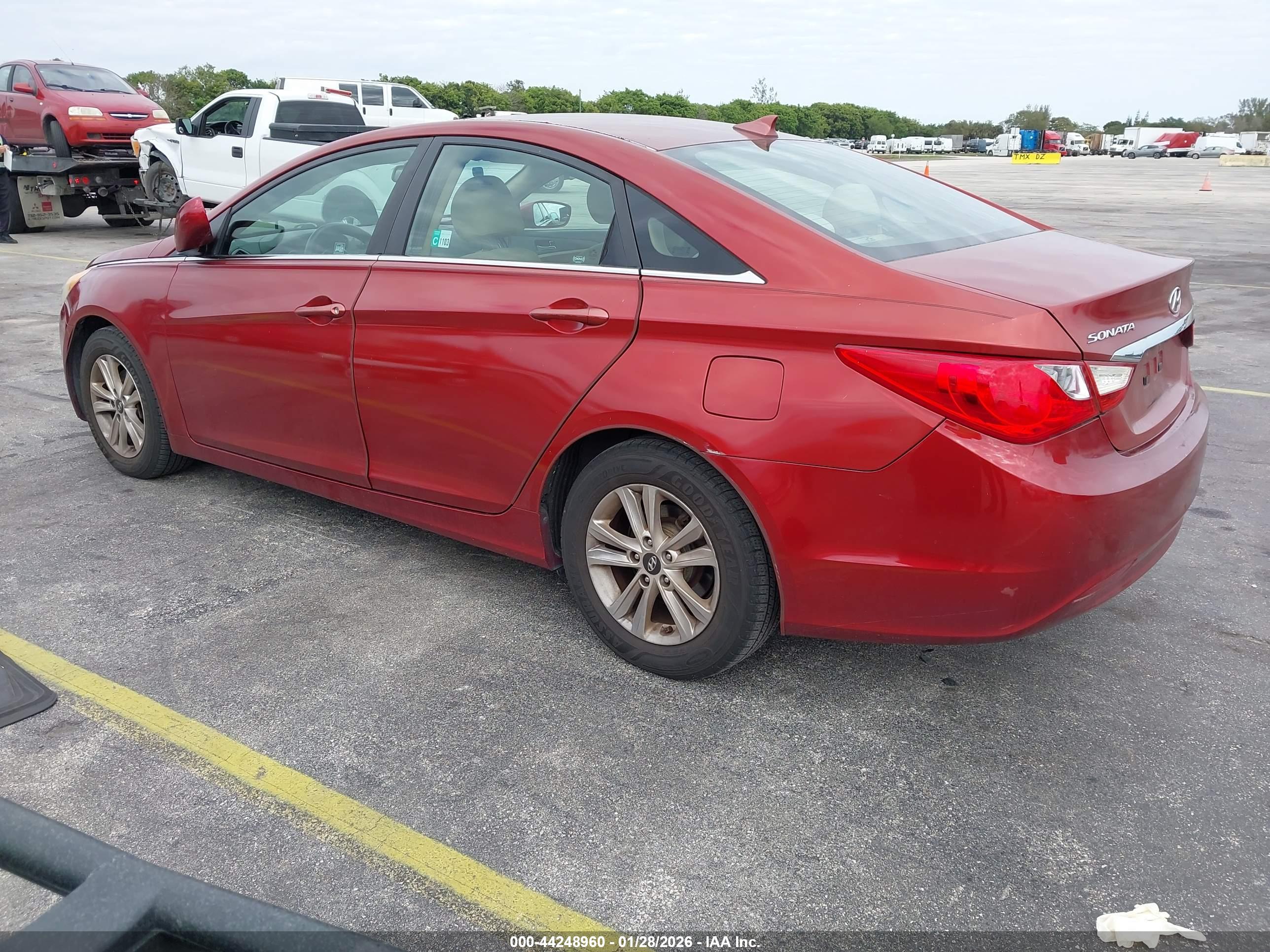 HYUNDAI SONATA image 3