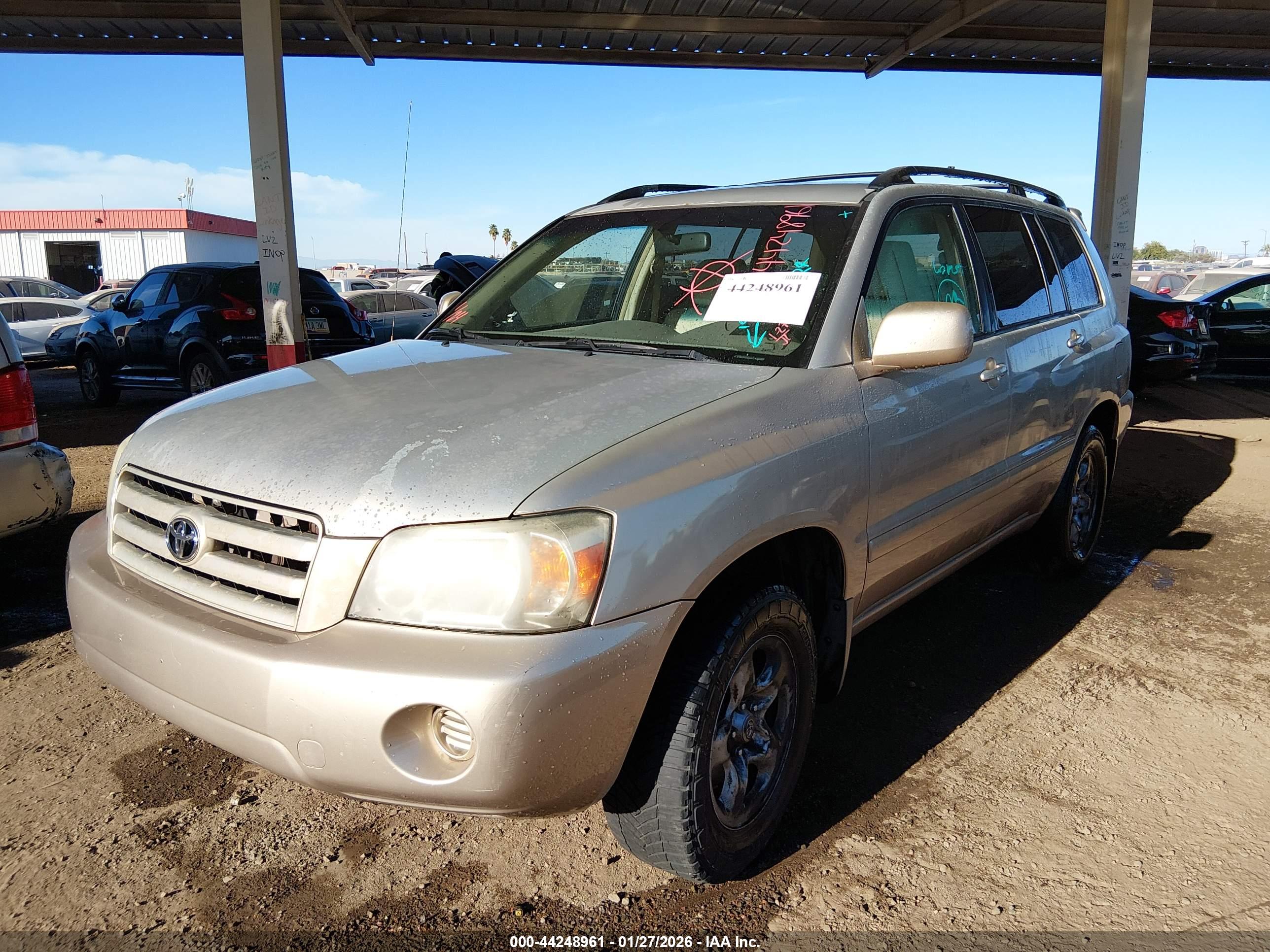 TOYOTA HIGHLANDER image 2