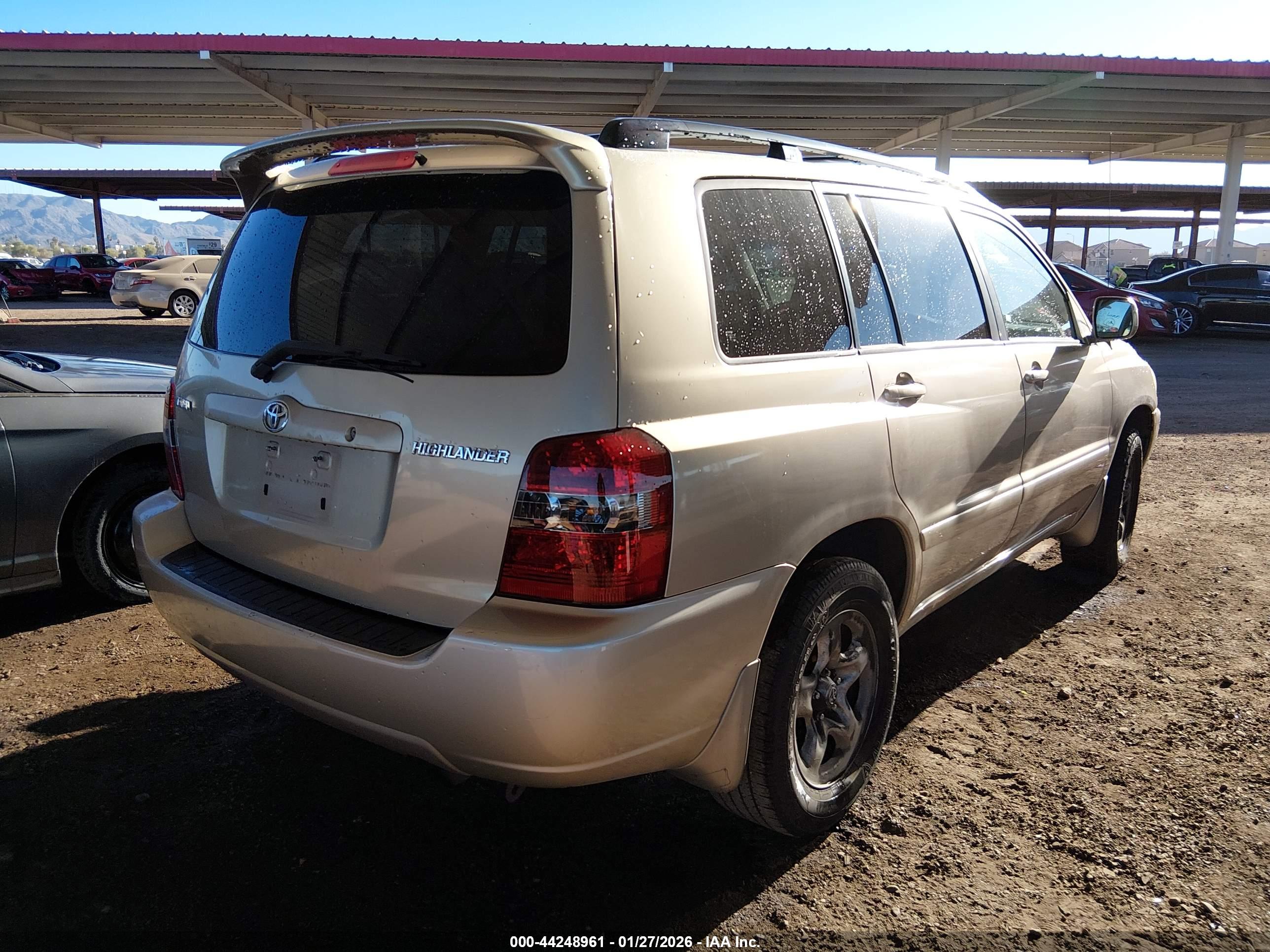 TOYOTA HIGHLANDER image 4