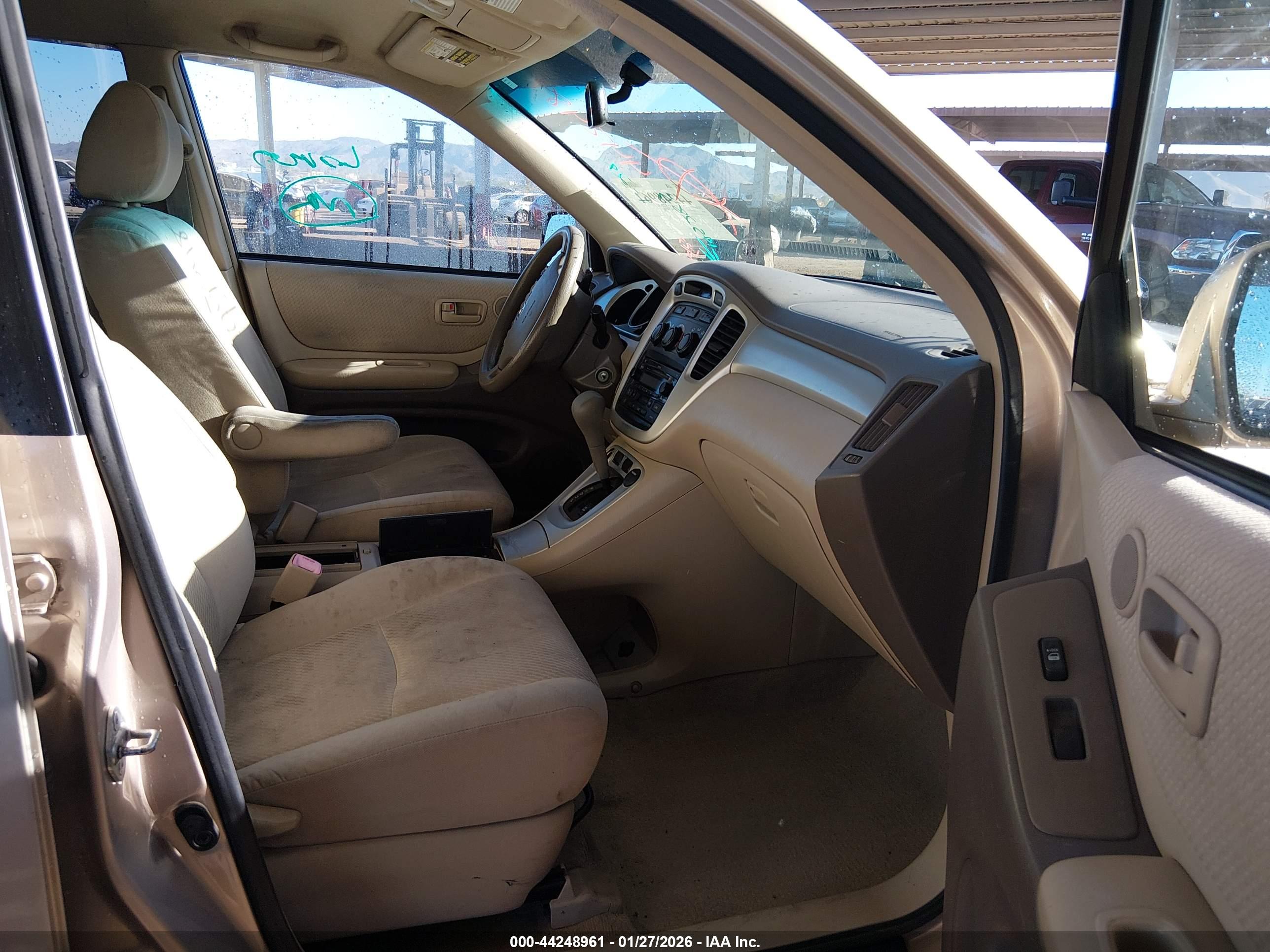 TOYOTA HIGHLANDER image 5
