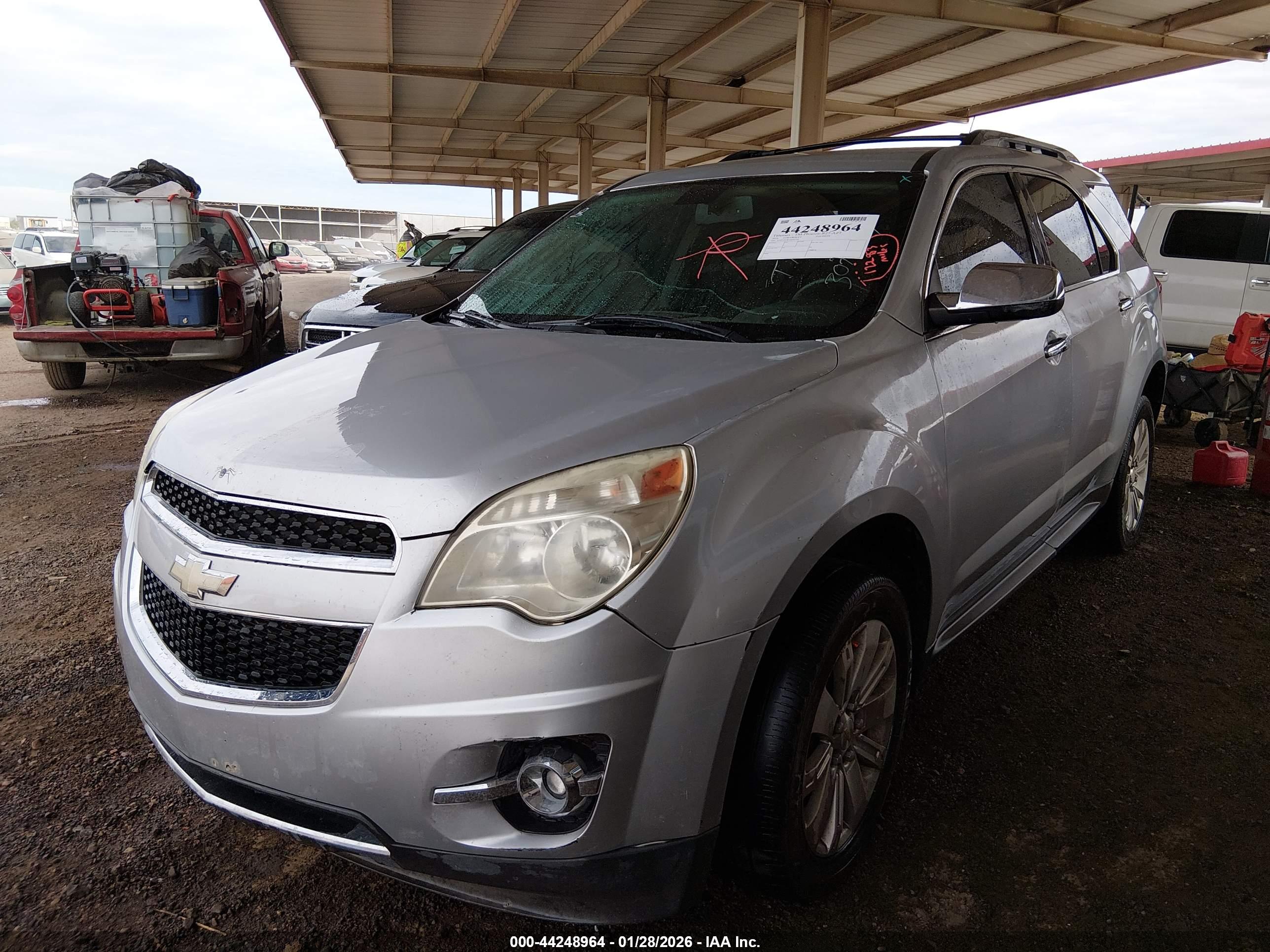 CHEVROLET EQUINOX image 2