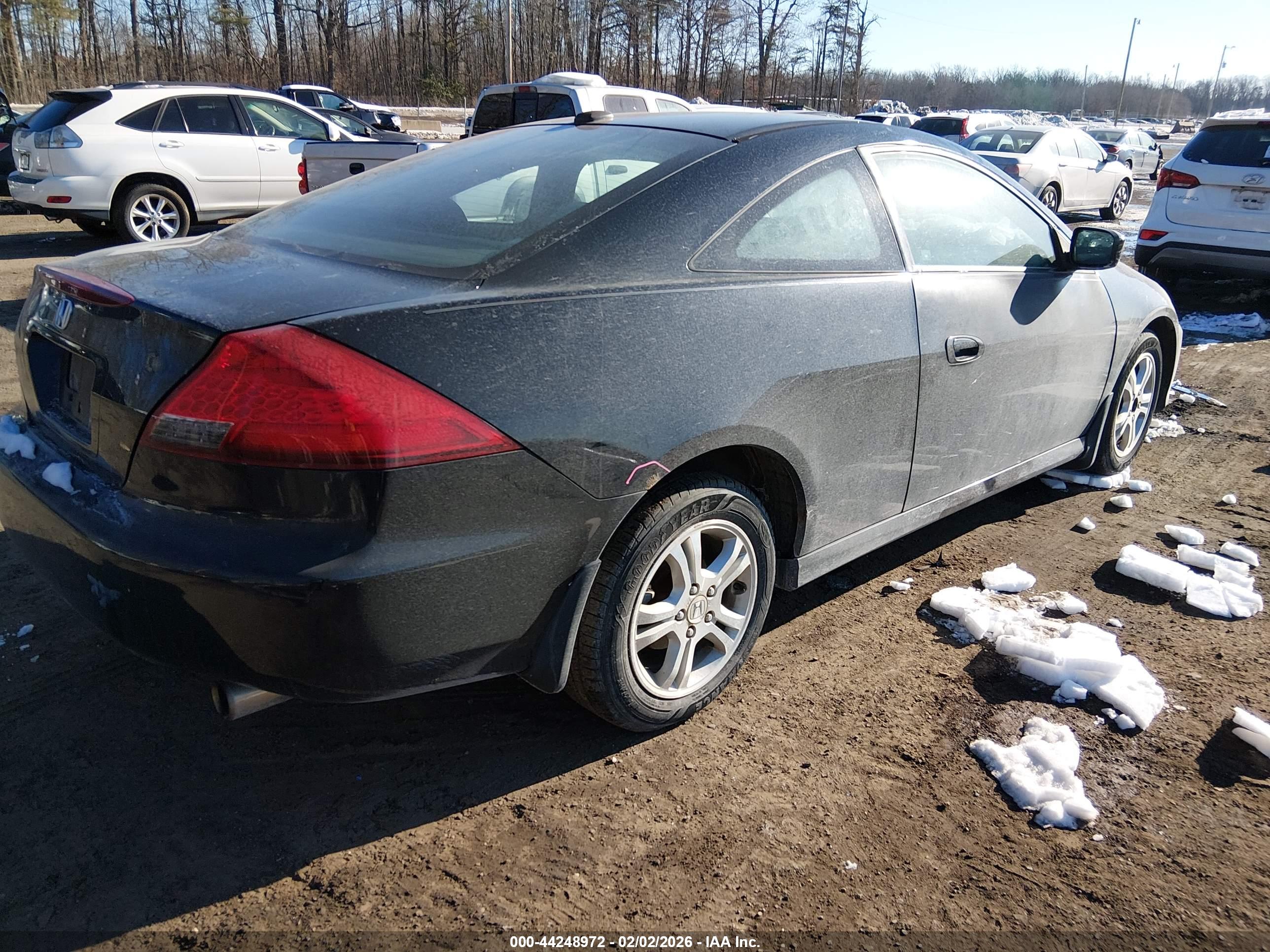 HONDA ACCORD image 4