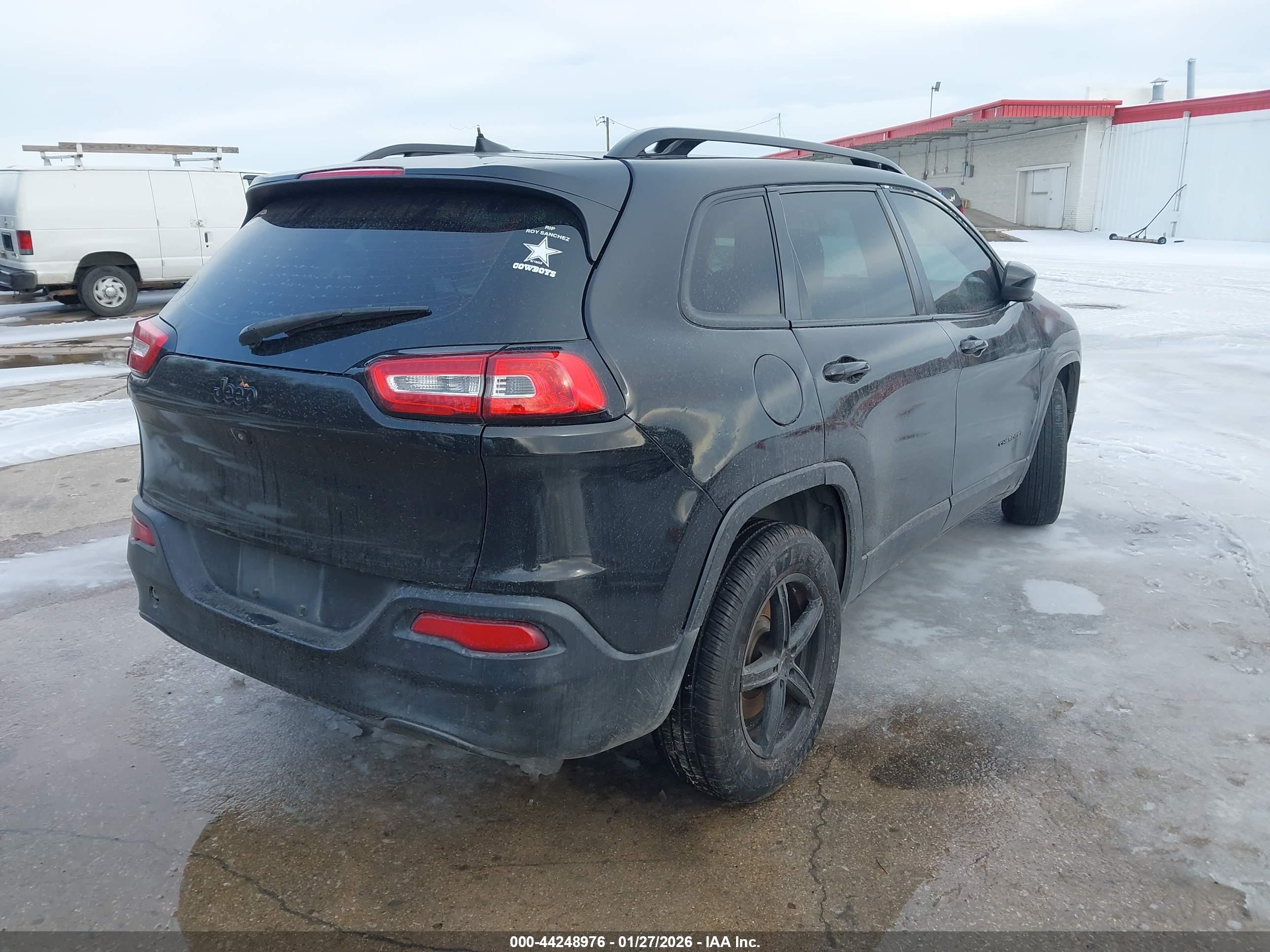 JEEP CHEROKEE image 4