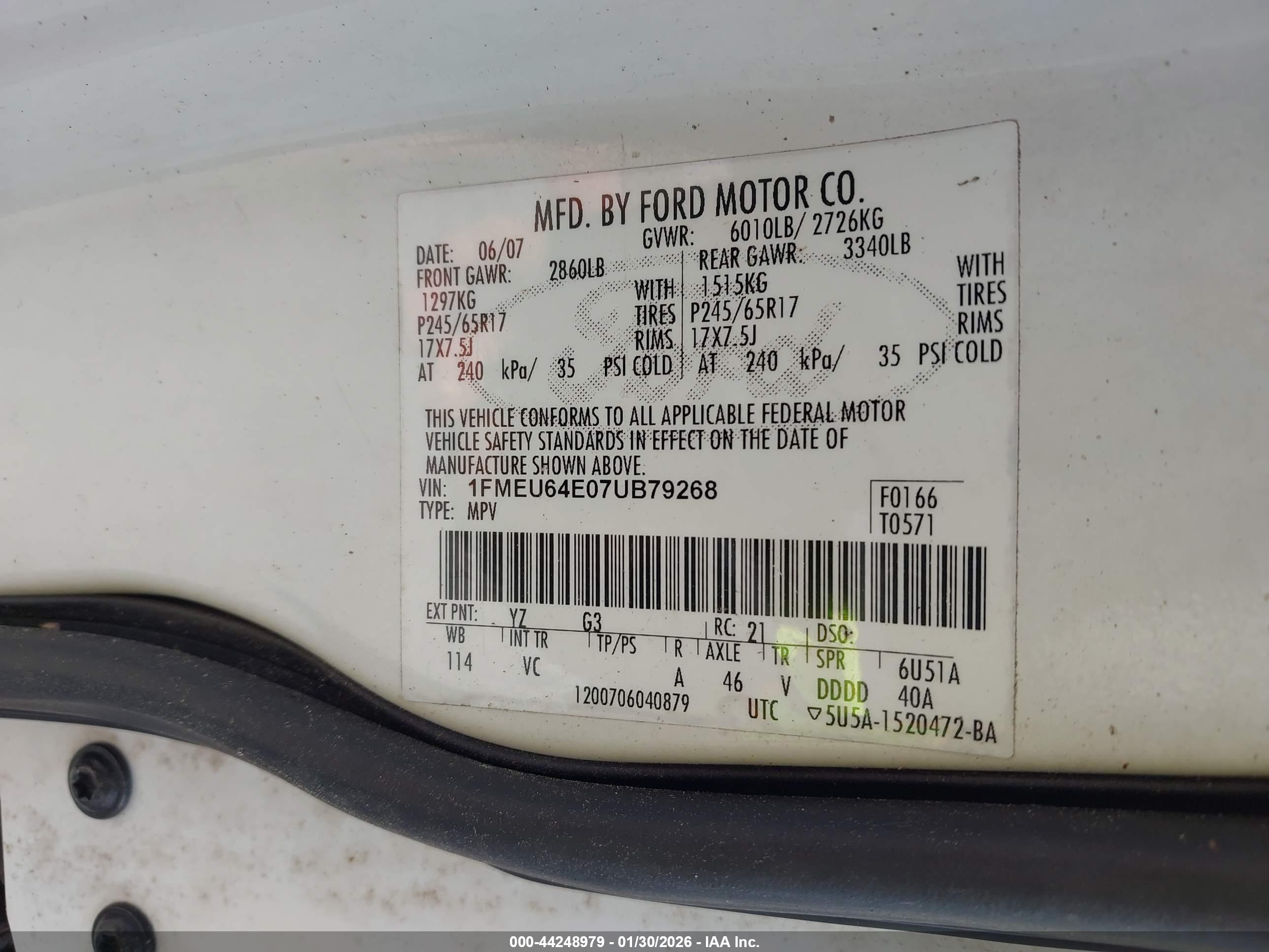 FORD EXPLORER image 9