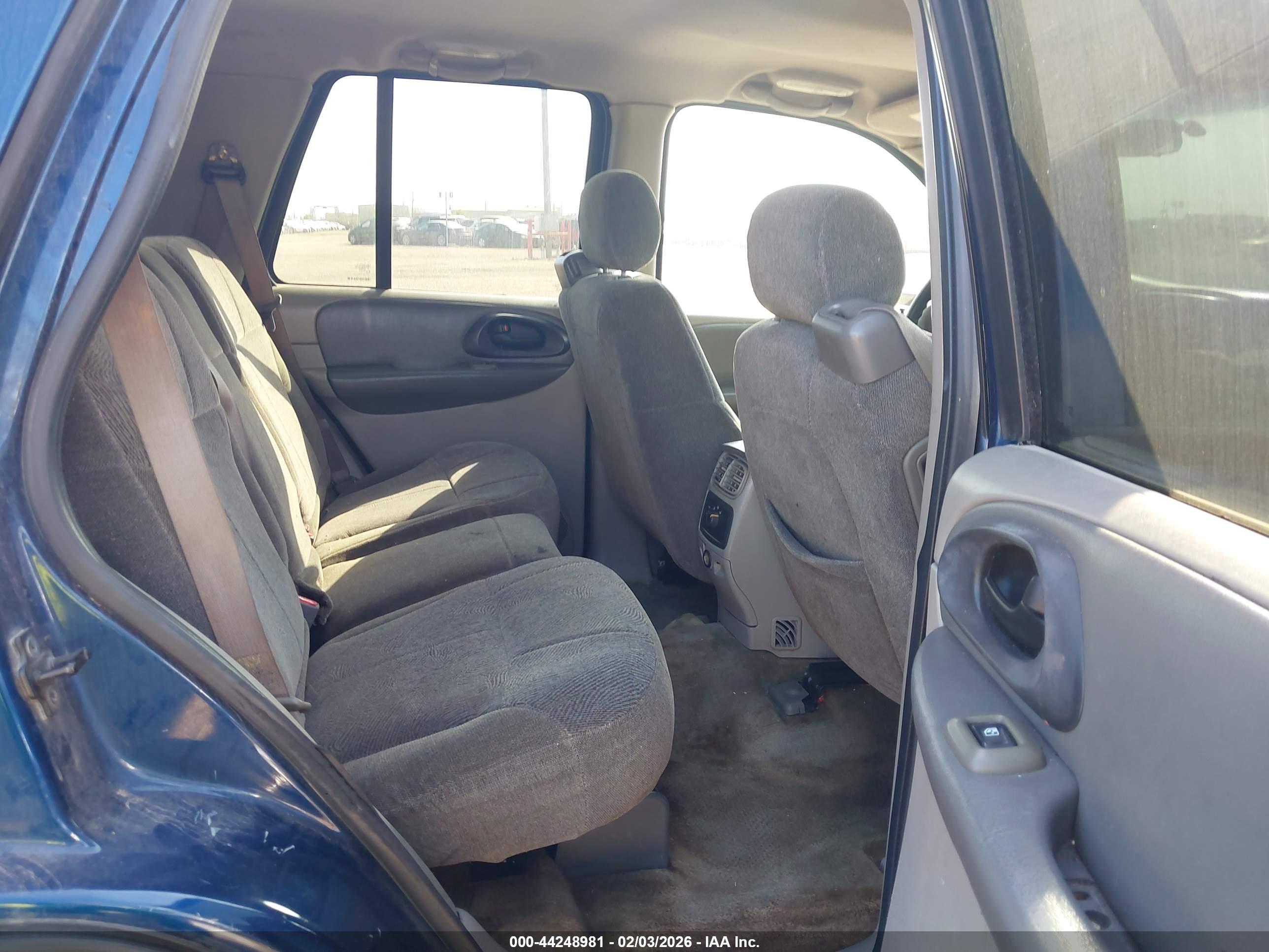 CHEVROLET TRAILBLAZER image 8