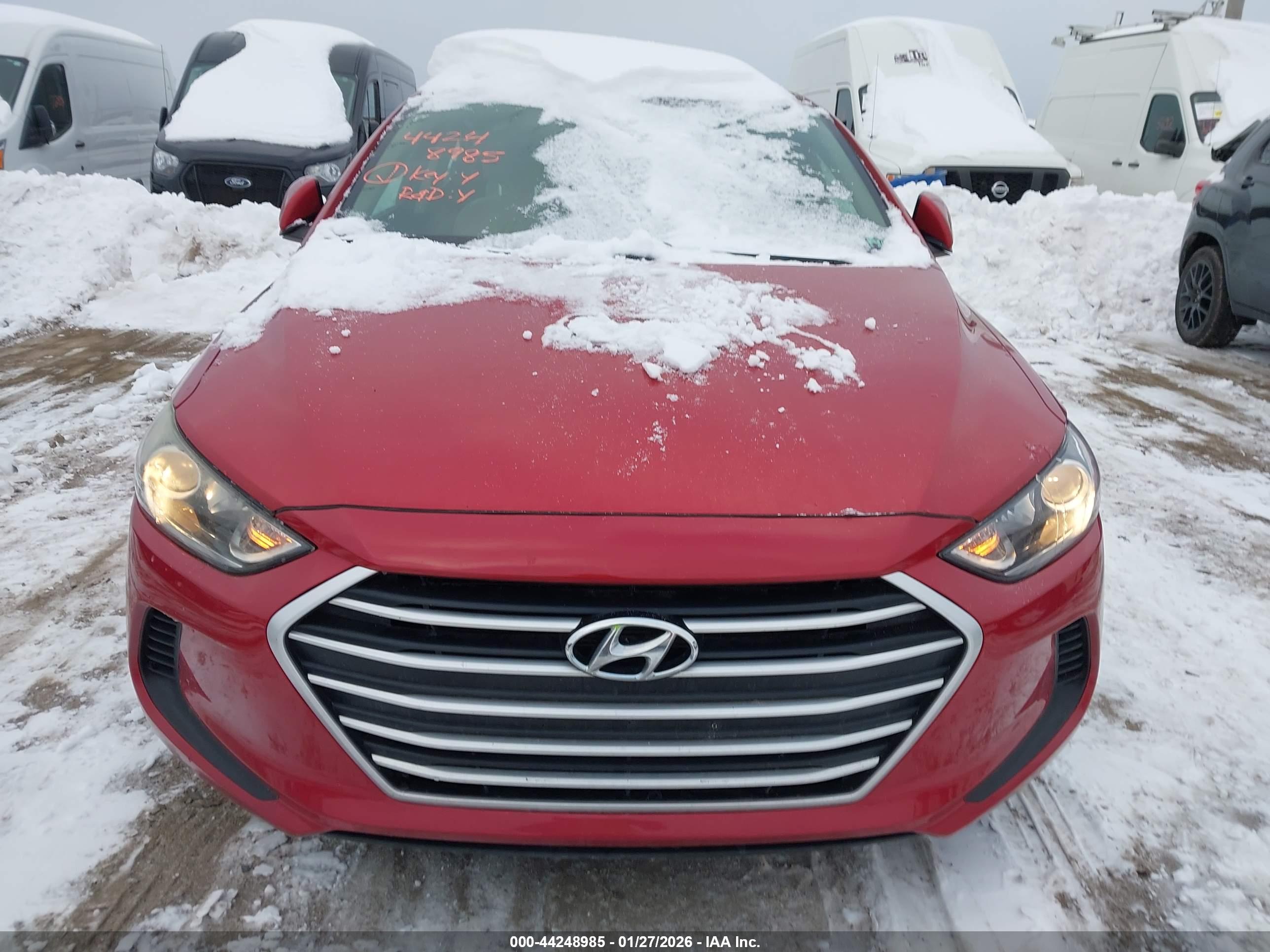 HYUNDAI ELANTRA image 6
