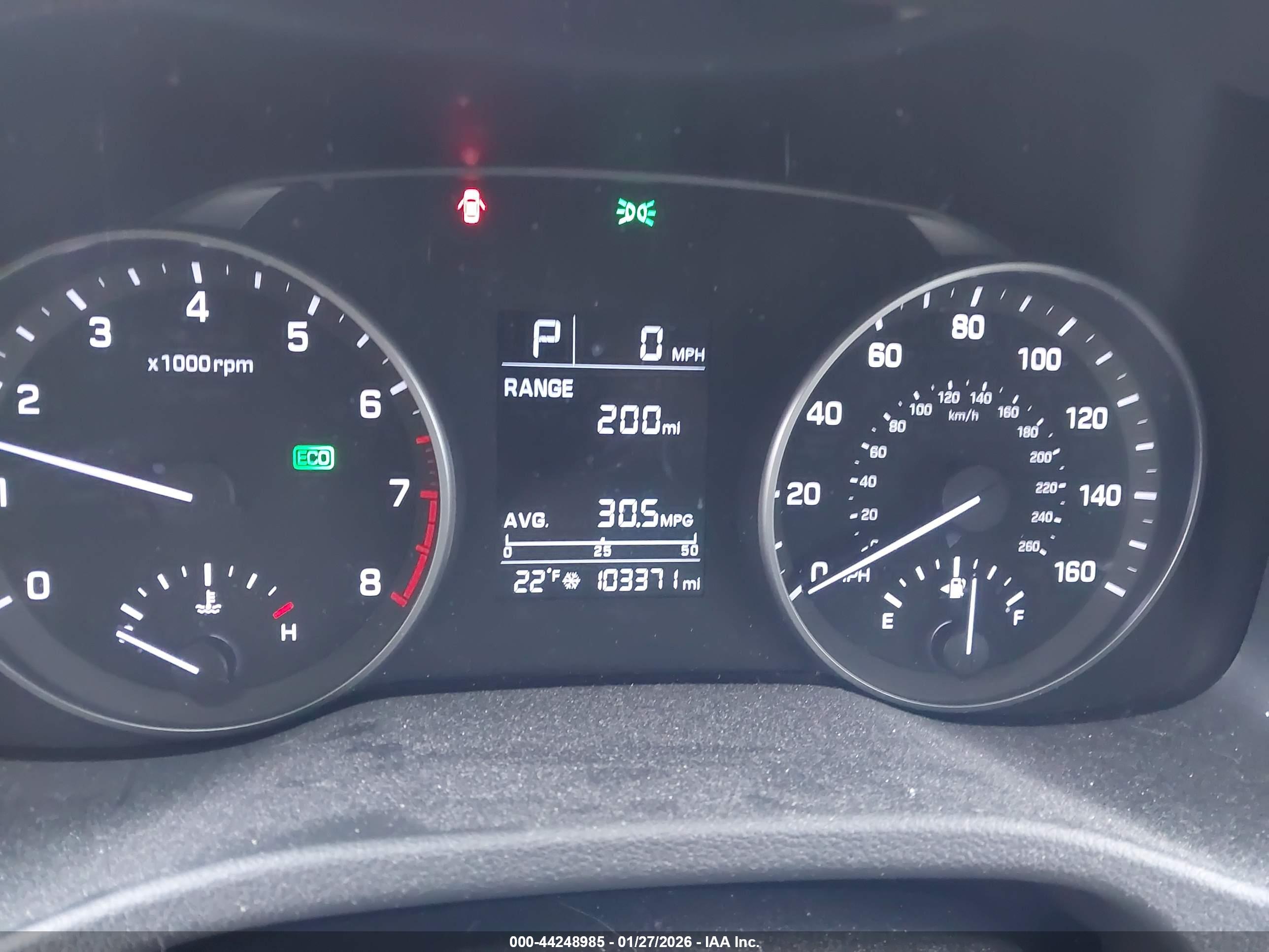 HYUNDAI ELANTRA image 7