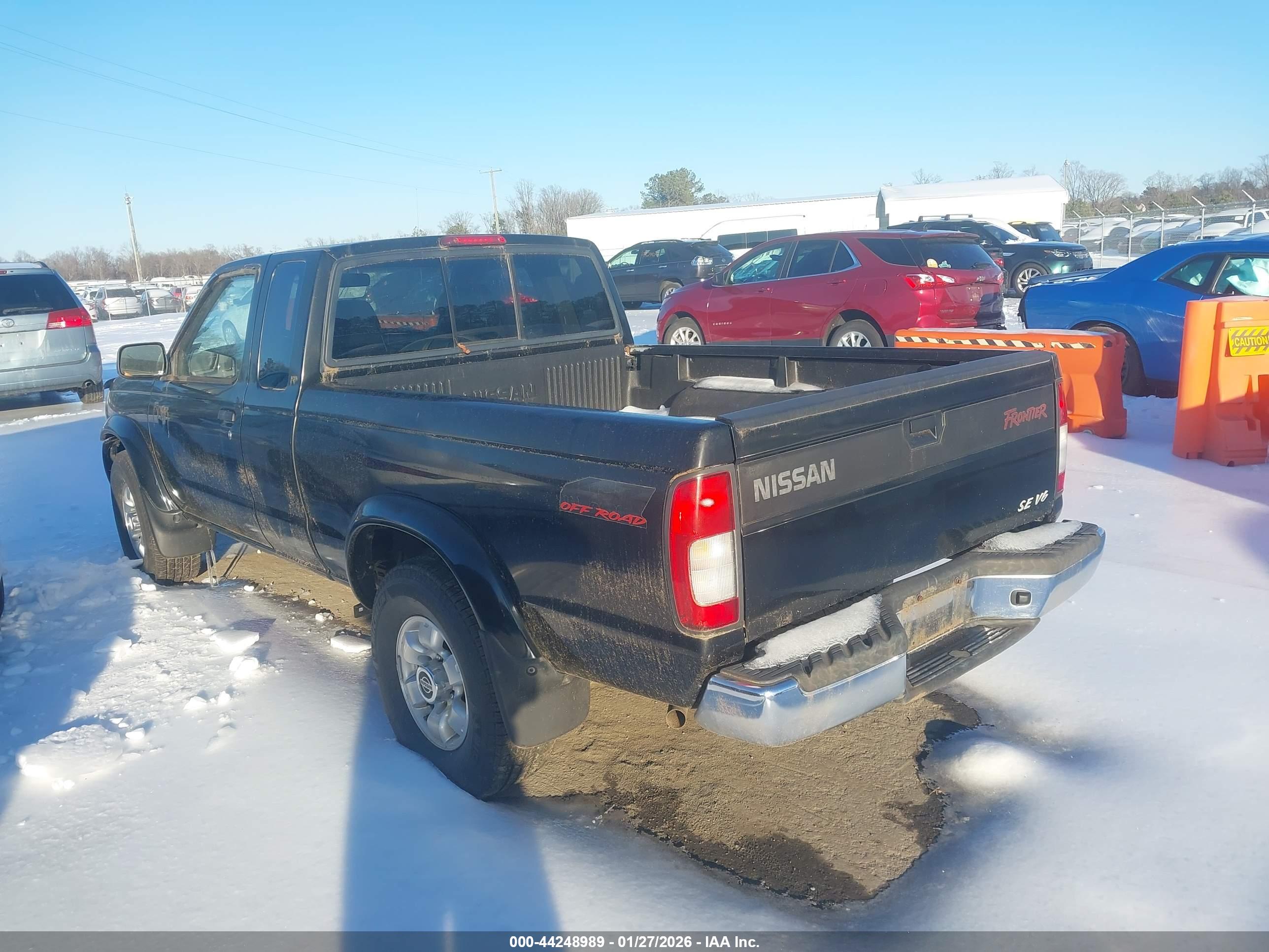 NISSAN FRONTIER image 3