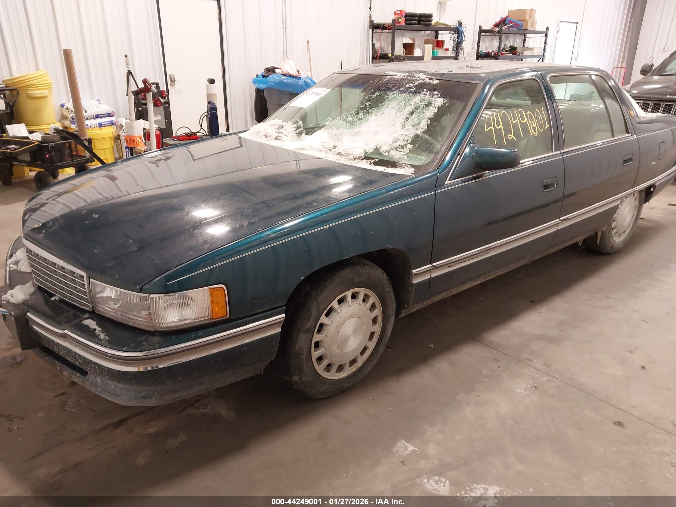 CADILLAC DEVILLE image 2