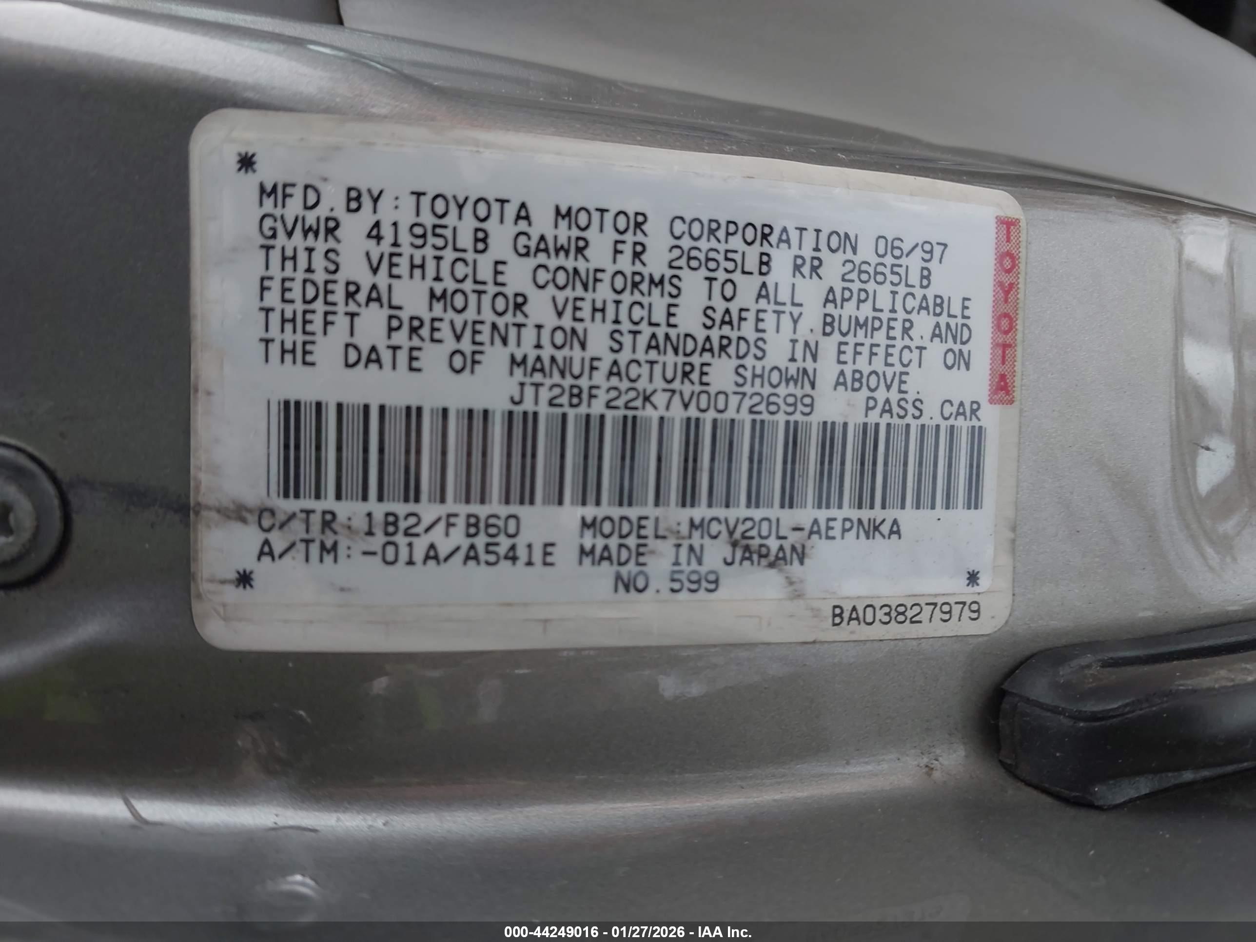 TOYOTA CAMRY image 9
