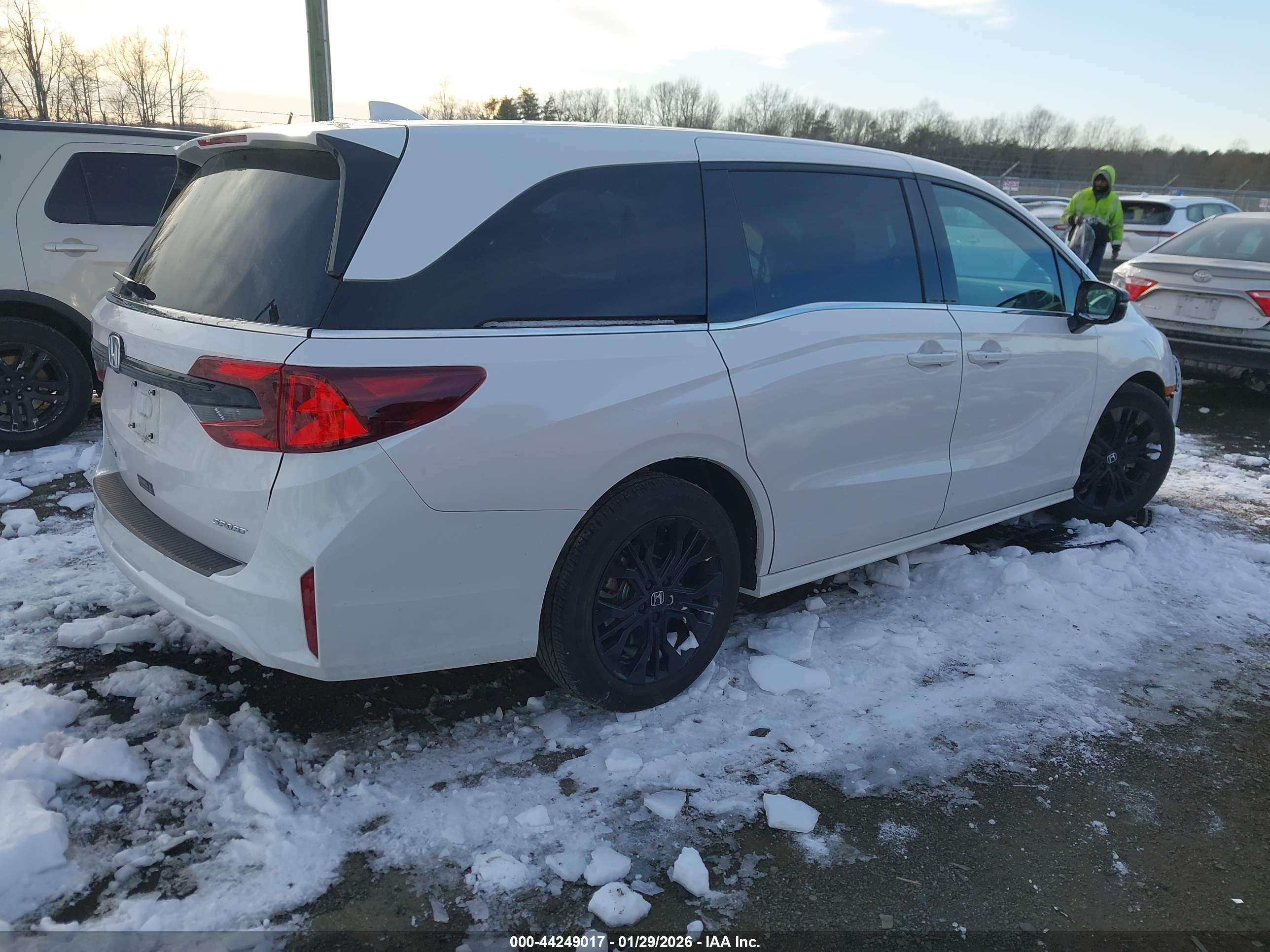 HONDA ODYSSEY image 4