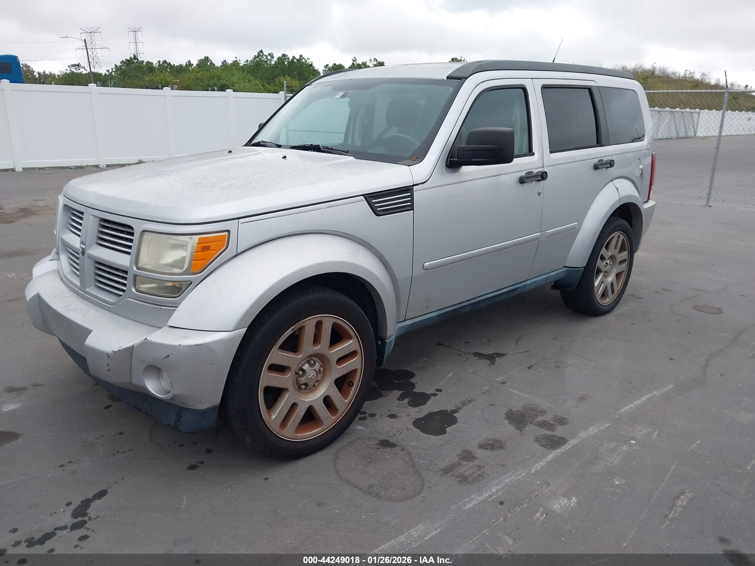 DODGE NITRO image 2