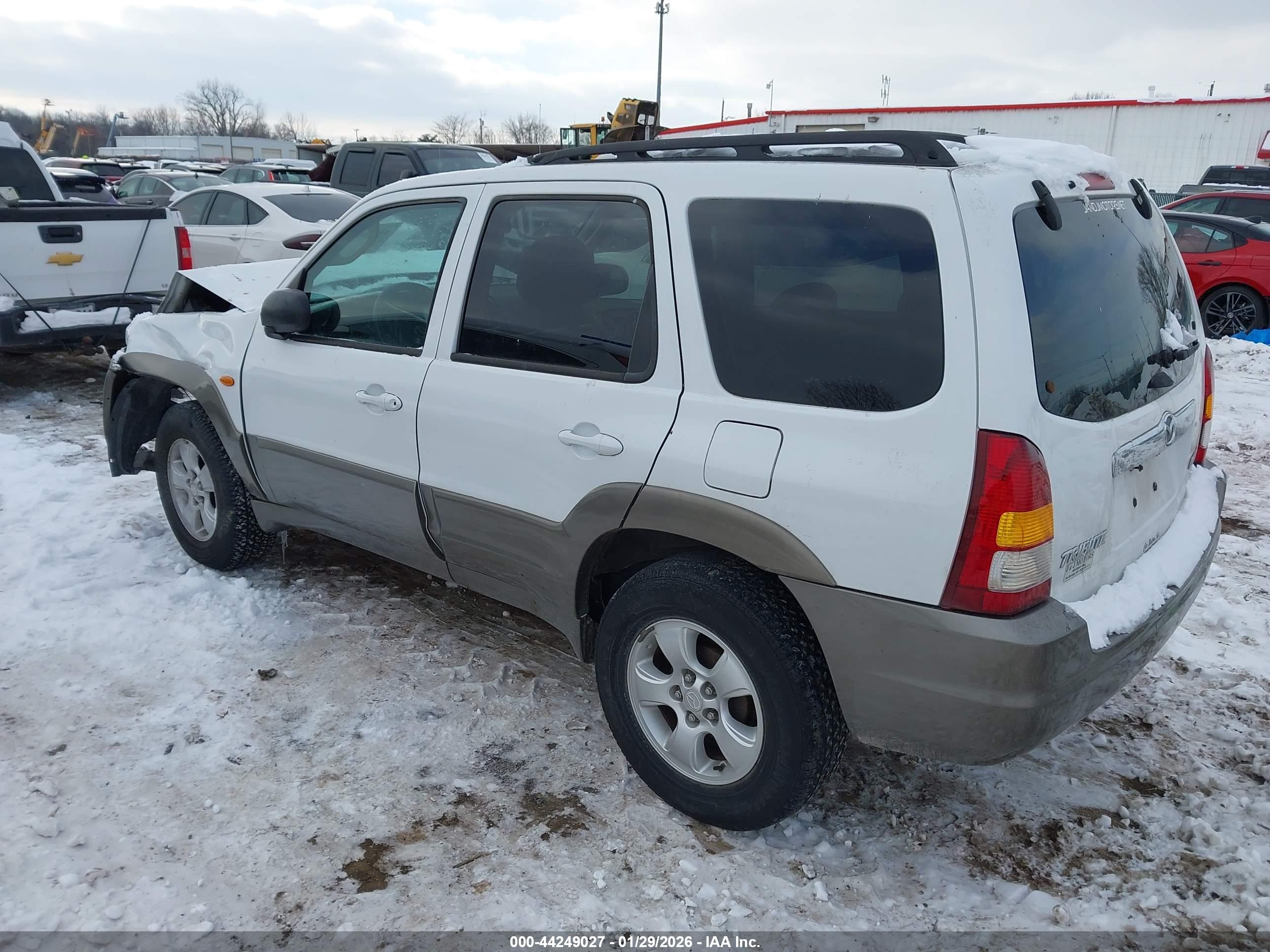 MAZDA TRIBUTE image 3