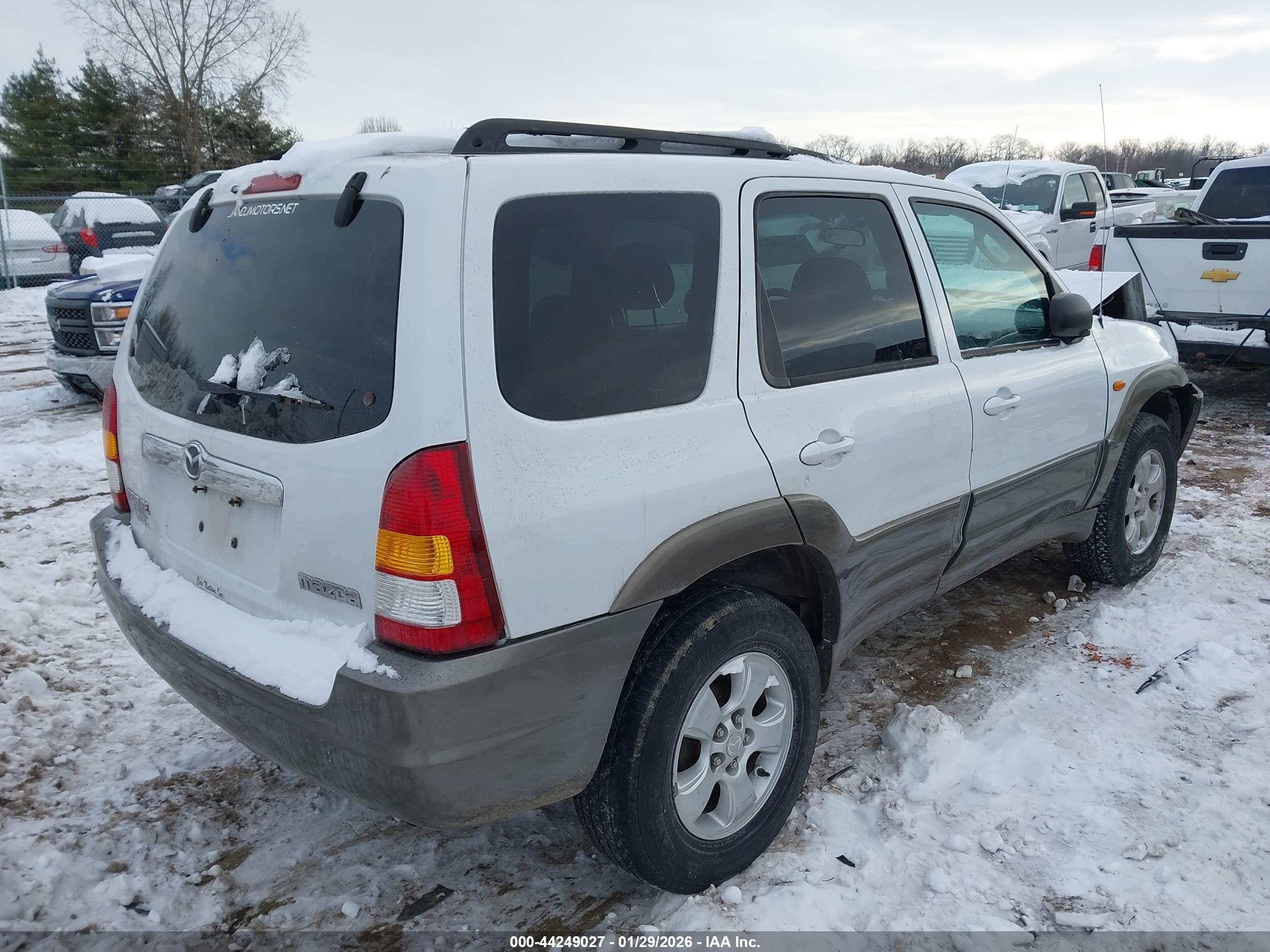 MAZDA TRIBUTE image 4