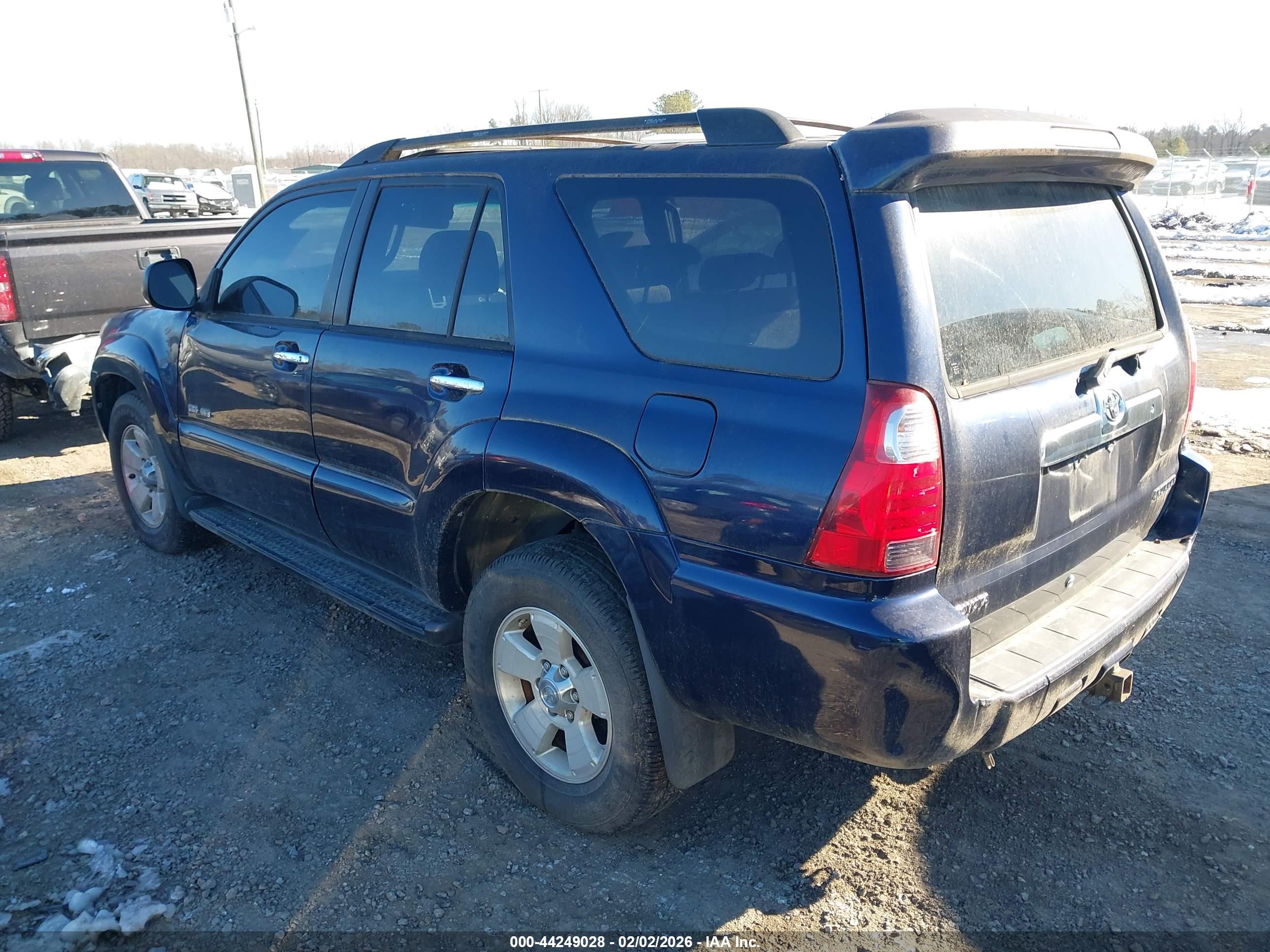 TOYOTA 4RUNNER image 3
