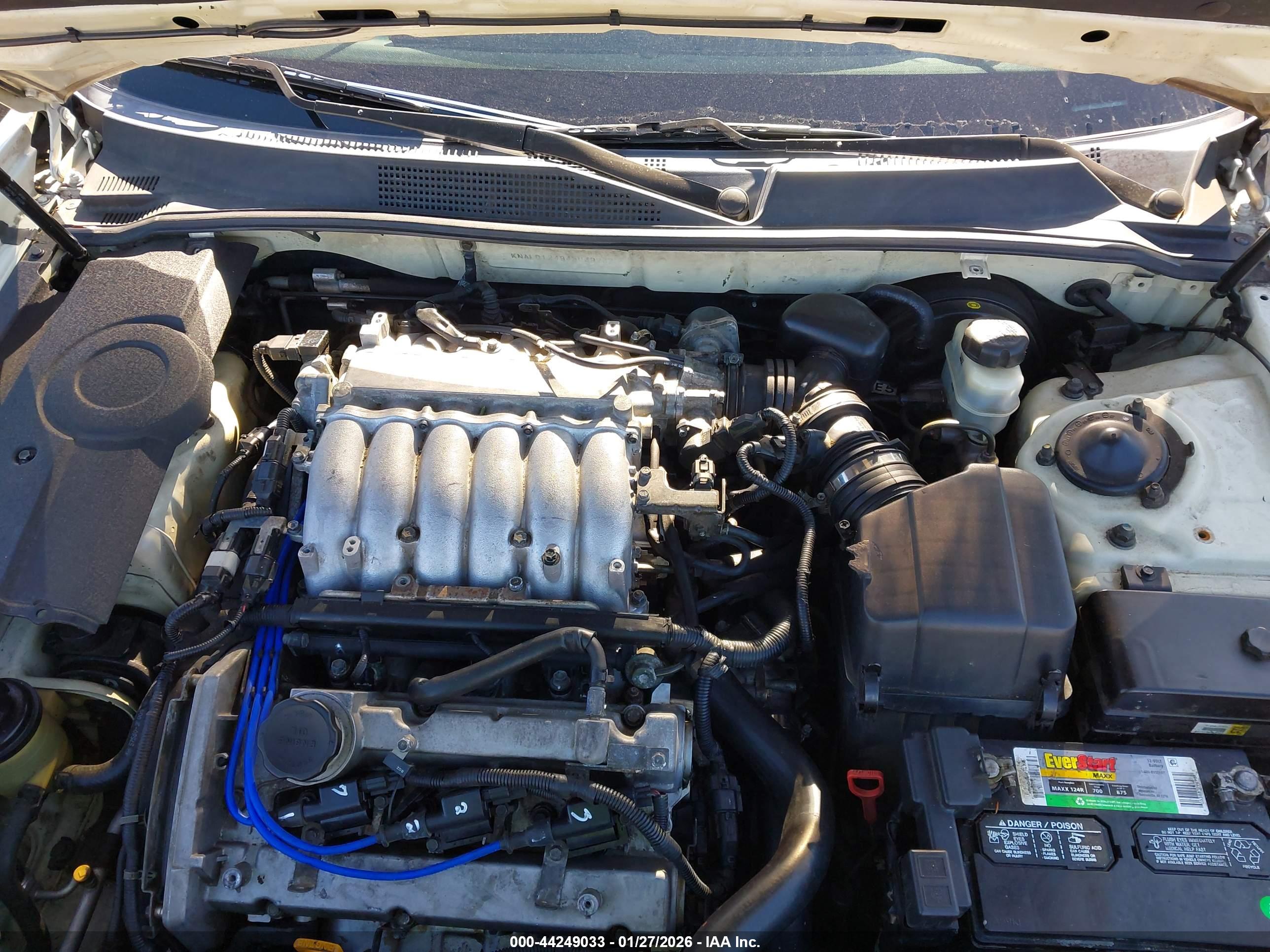 KIA AMANTI image 10
