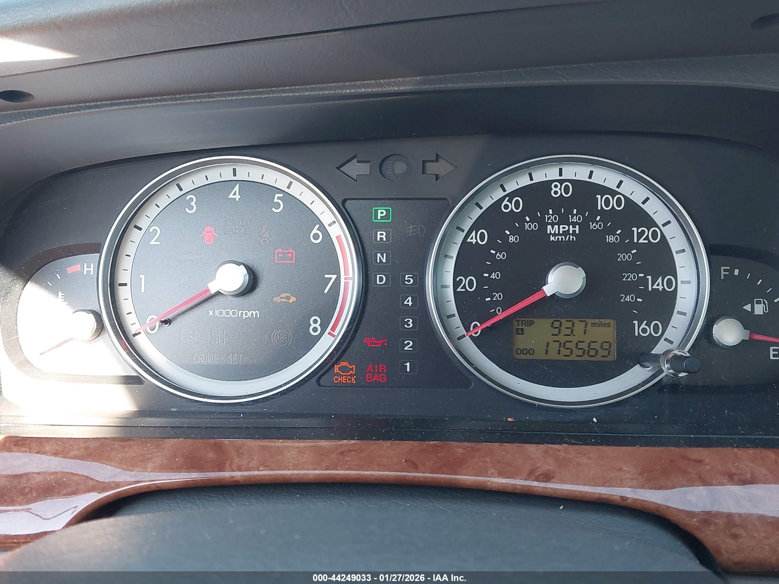 KIA AMANTI image 7
