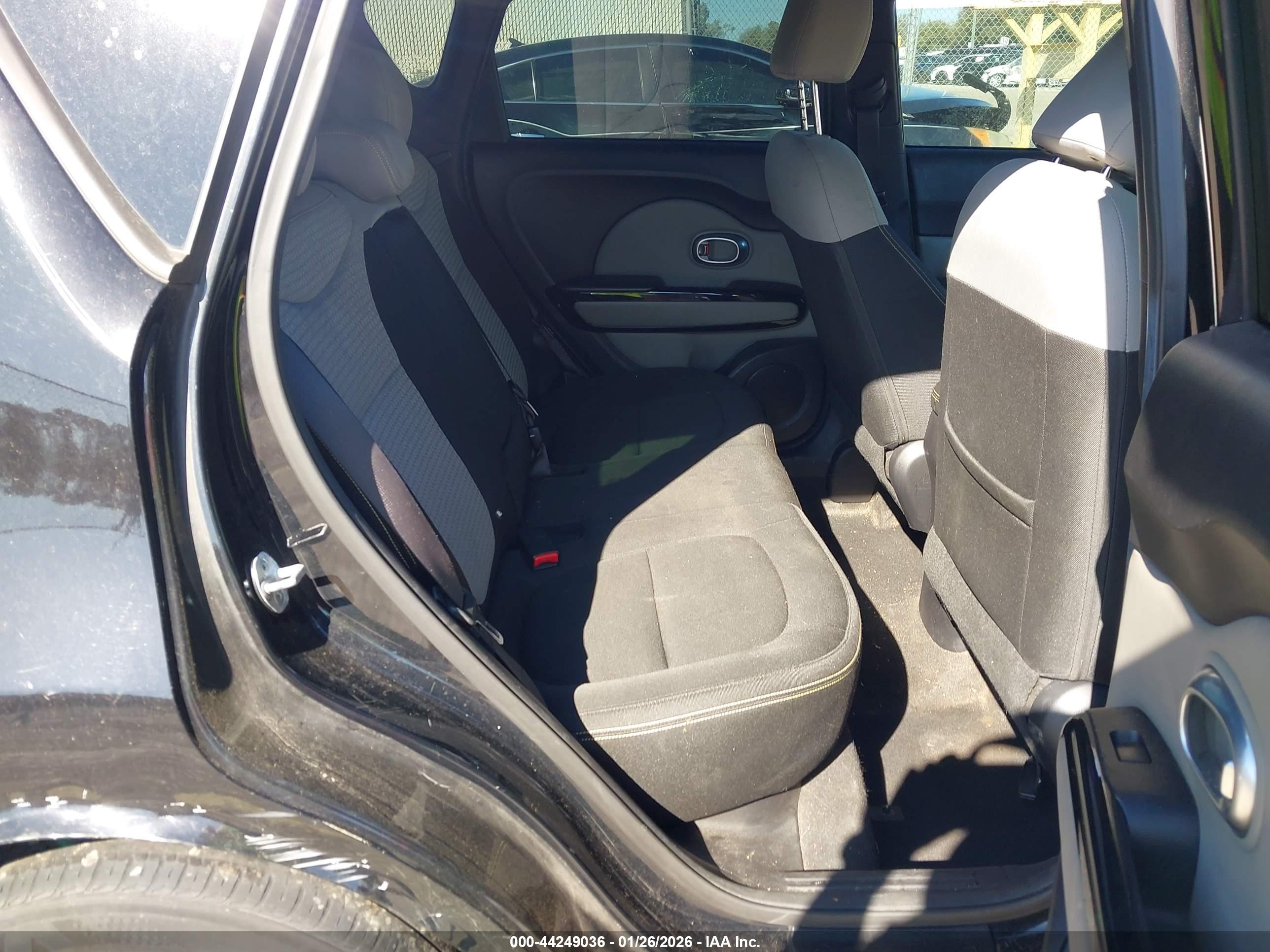 KIA SOUL image 8