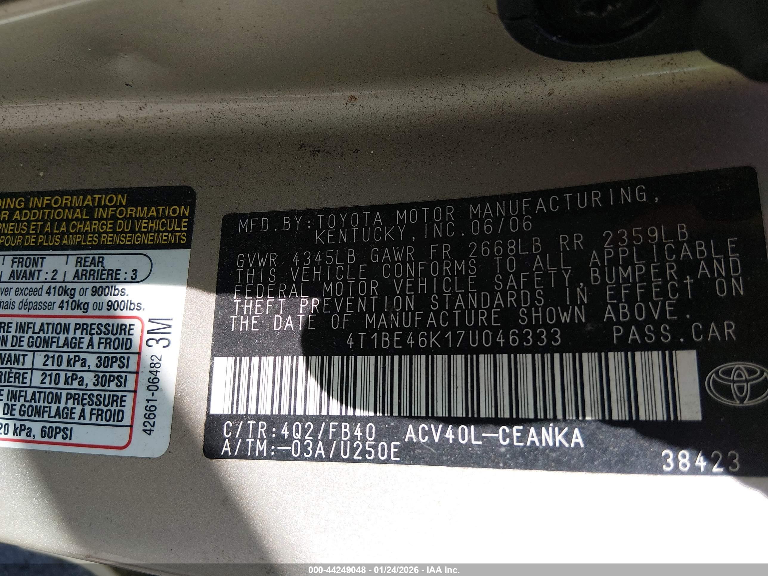 TOYOTA CAMRY image 9