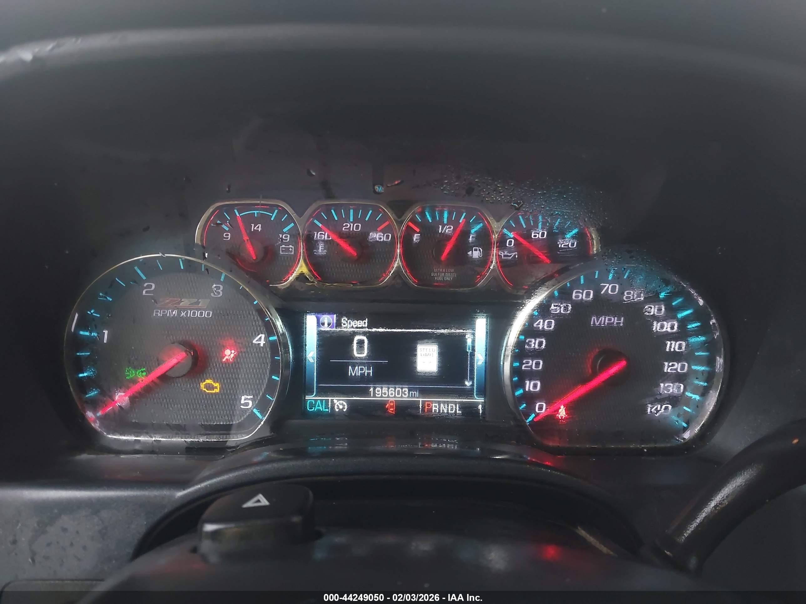 CHEVROLET SILVERADO image 7