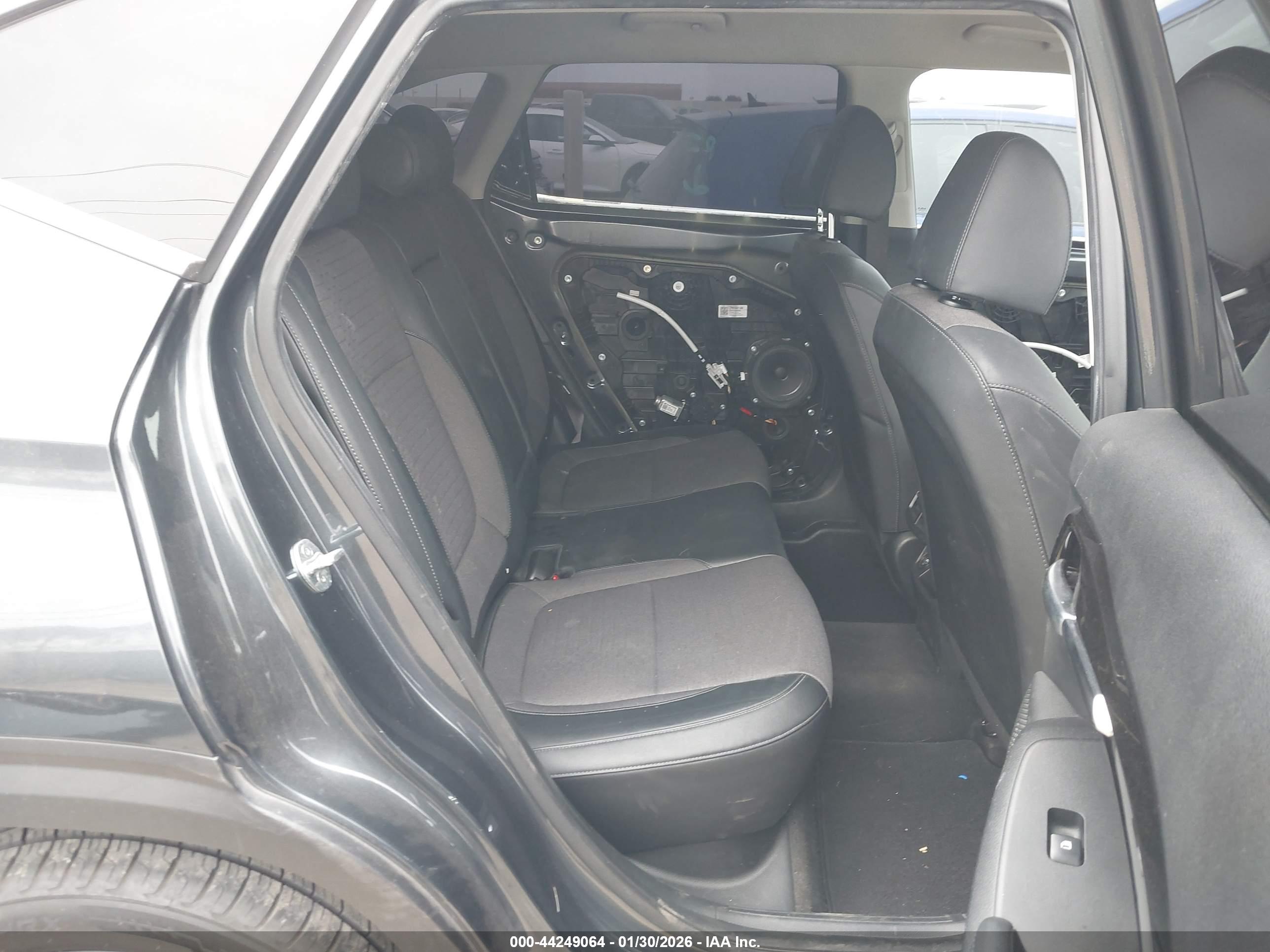 KIA SELTOS image 8