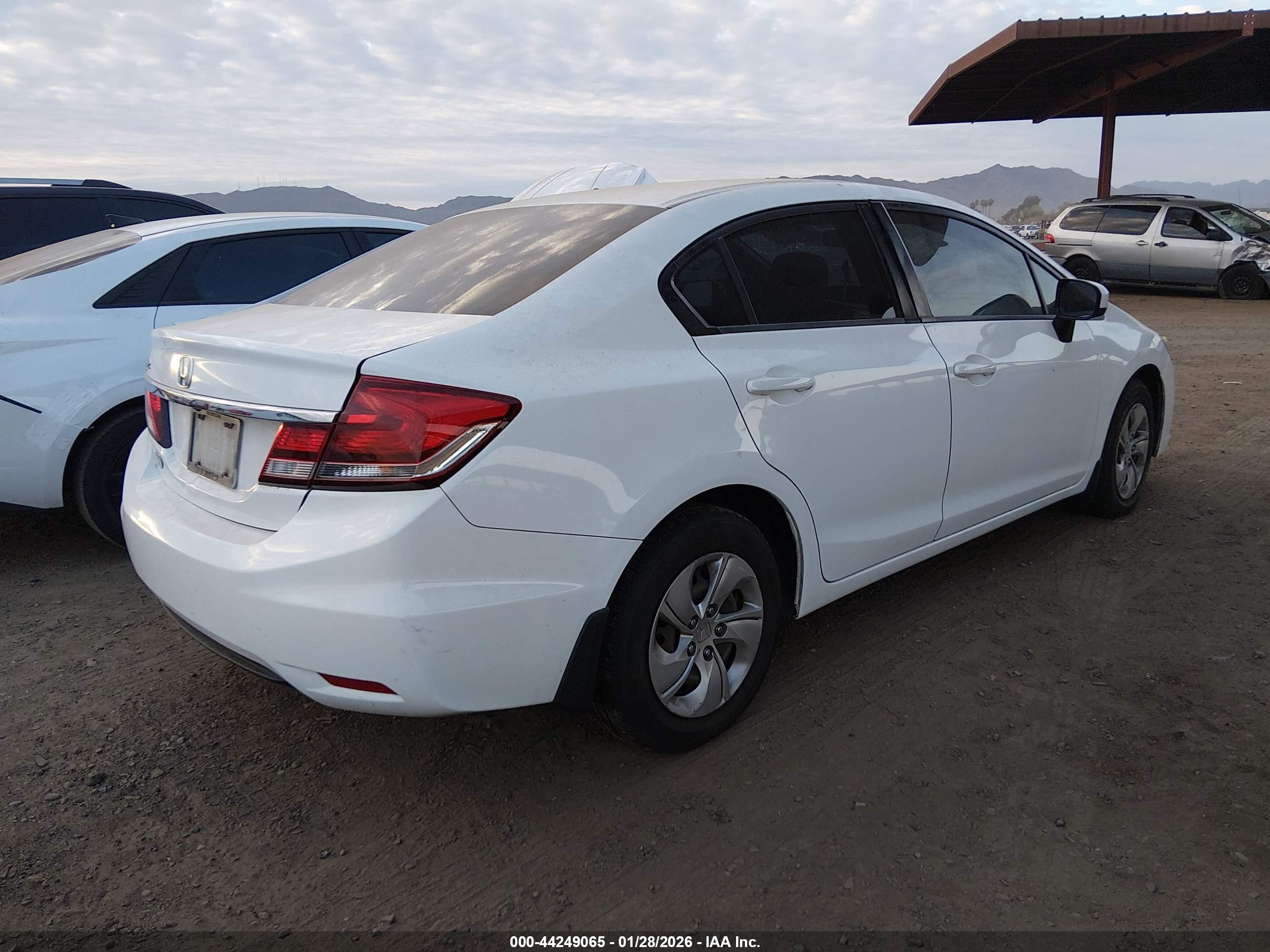 HONDA CIVIC image 4