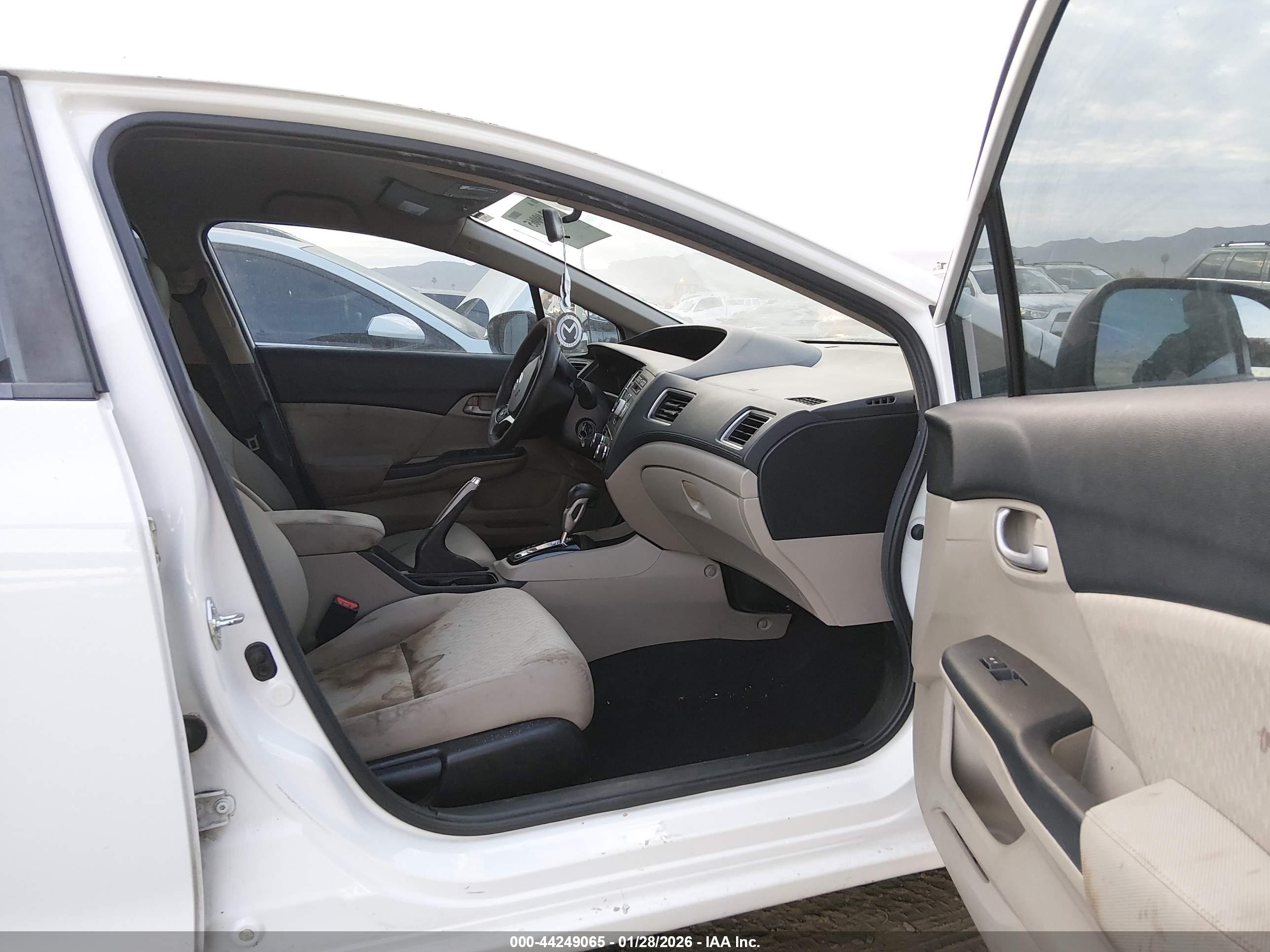 HONDA CIVIC image 5
