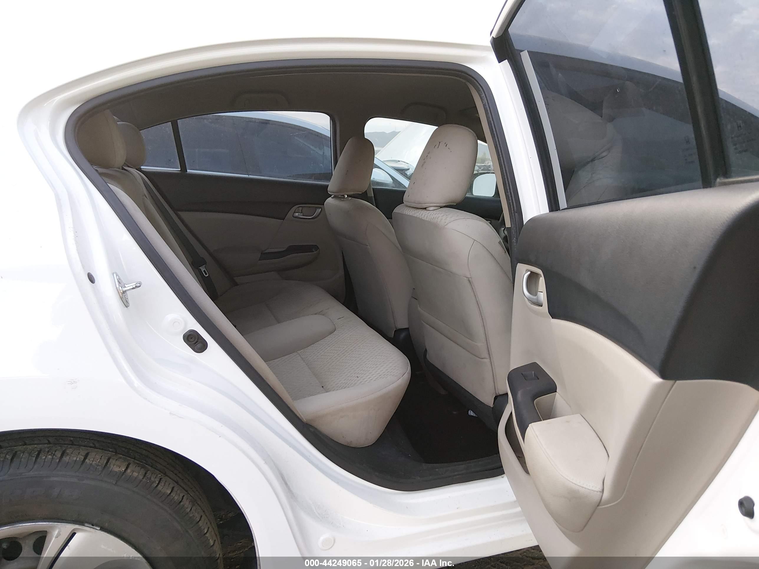 HONDA CIVIC image 8