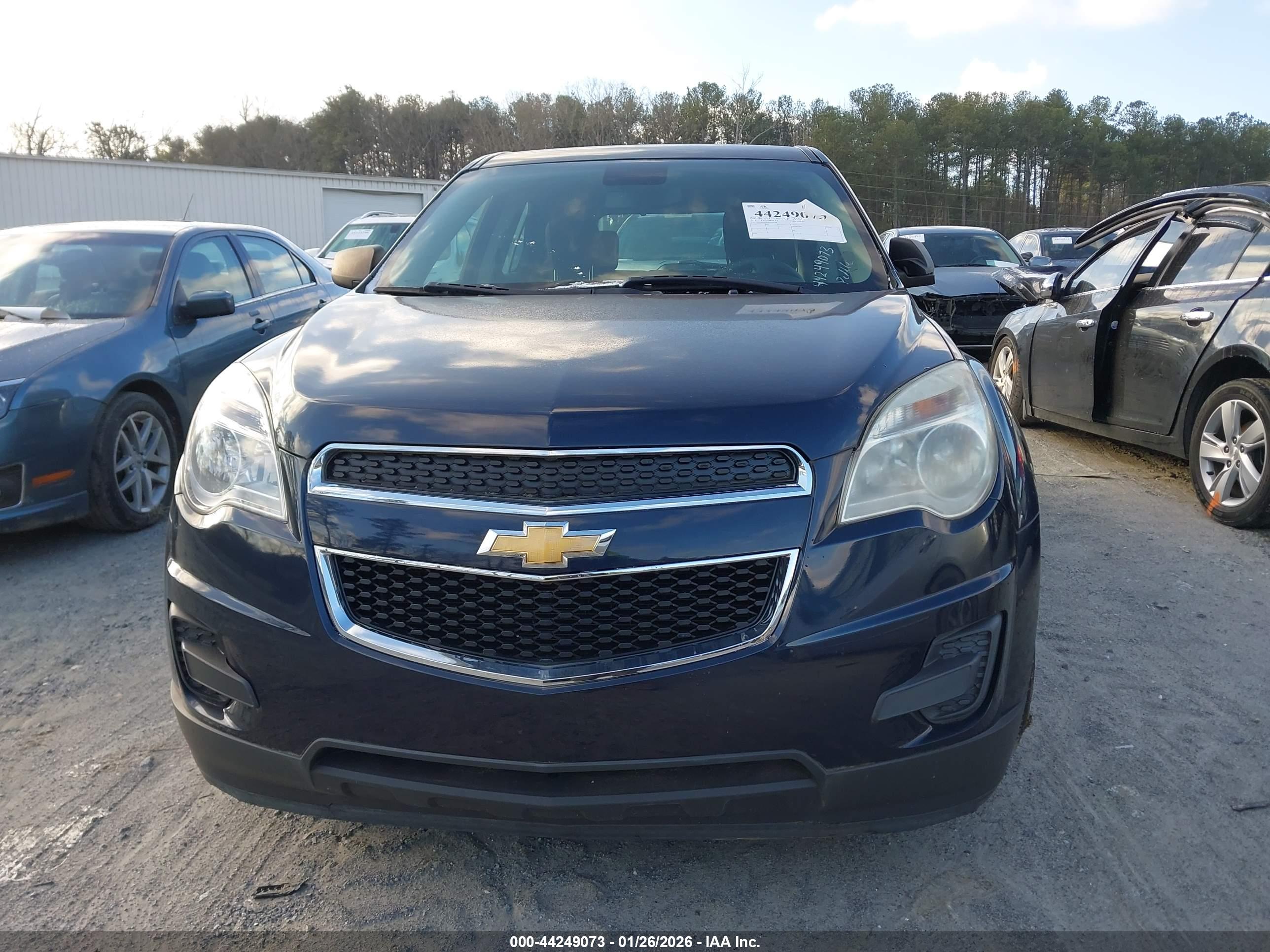 CHEVROLET EQUINOX image 6