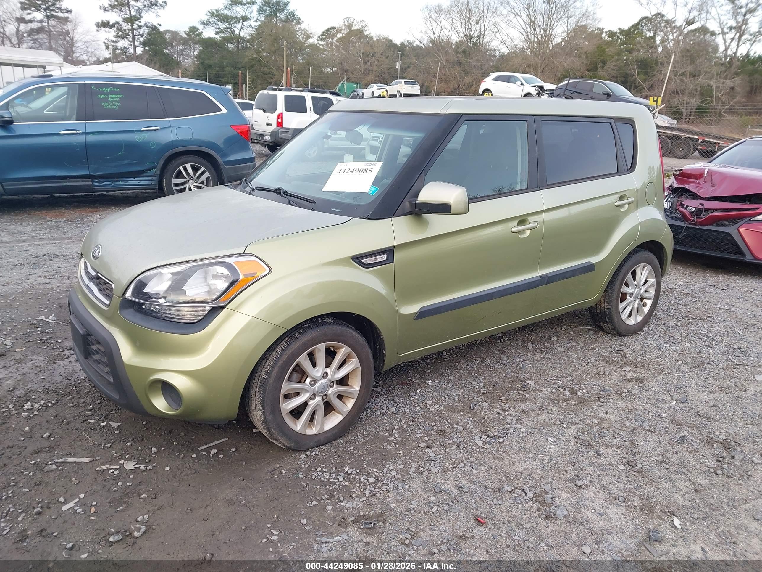 KIA SOUL image 2