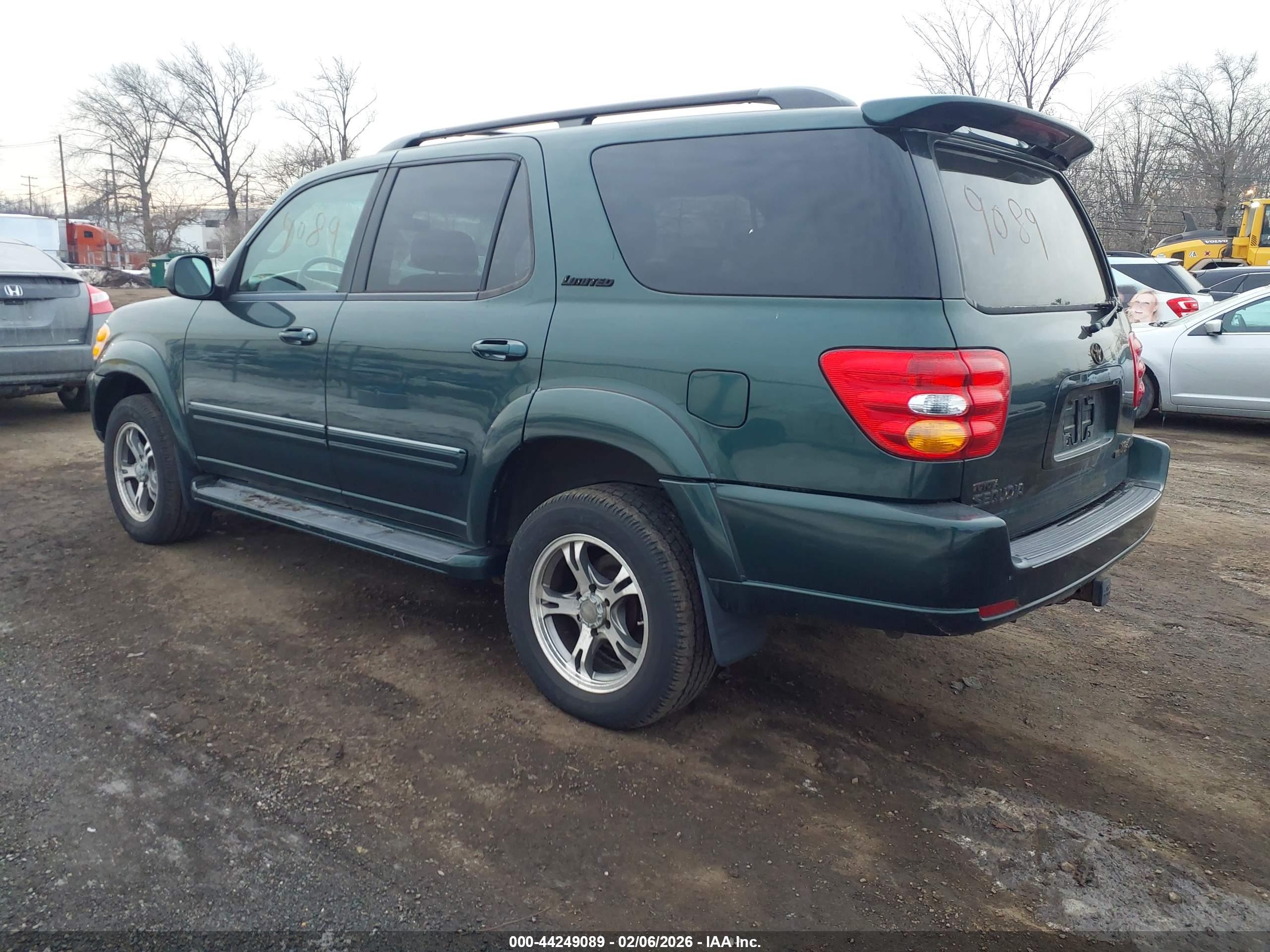 TOYOTA SEQUOIA image 3