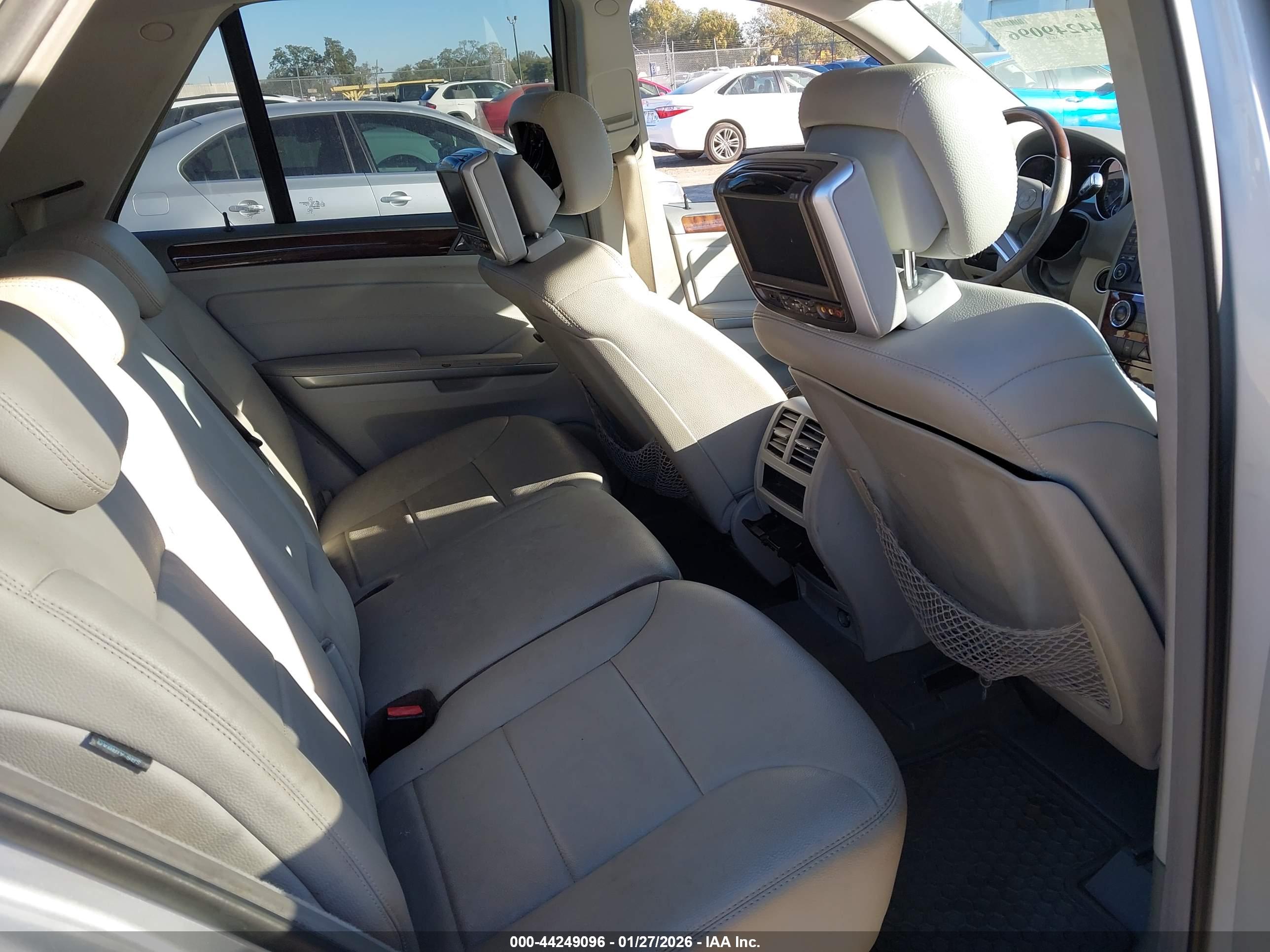 MERCEDES-BENZ ML image 8
