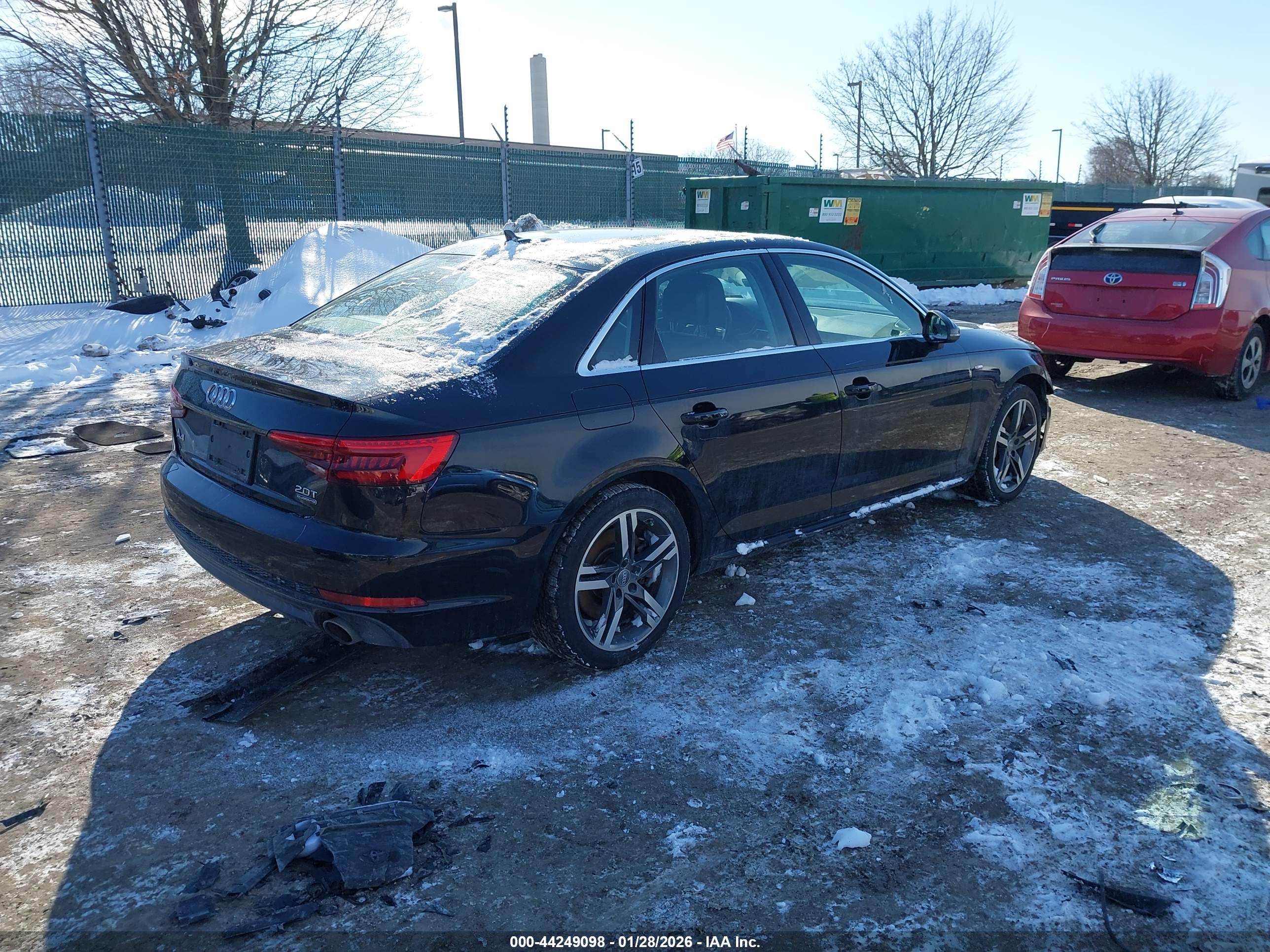 AUDI A4 image 4