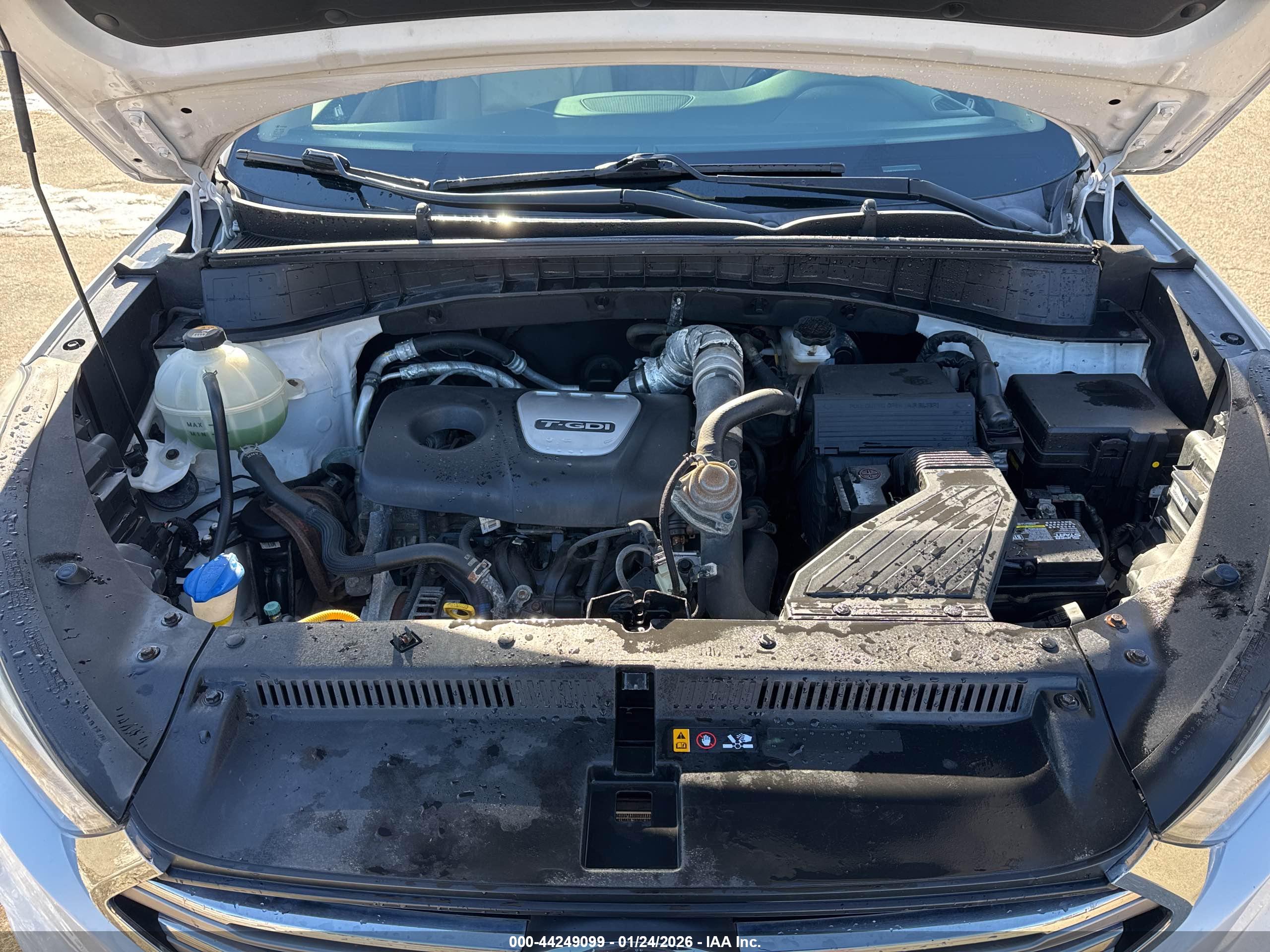 HYUNDAI TUCSON image 10