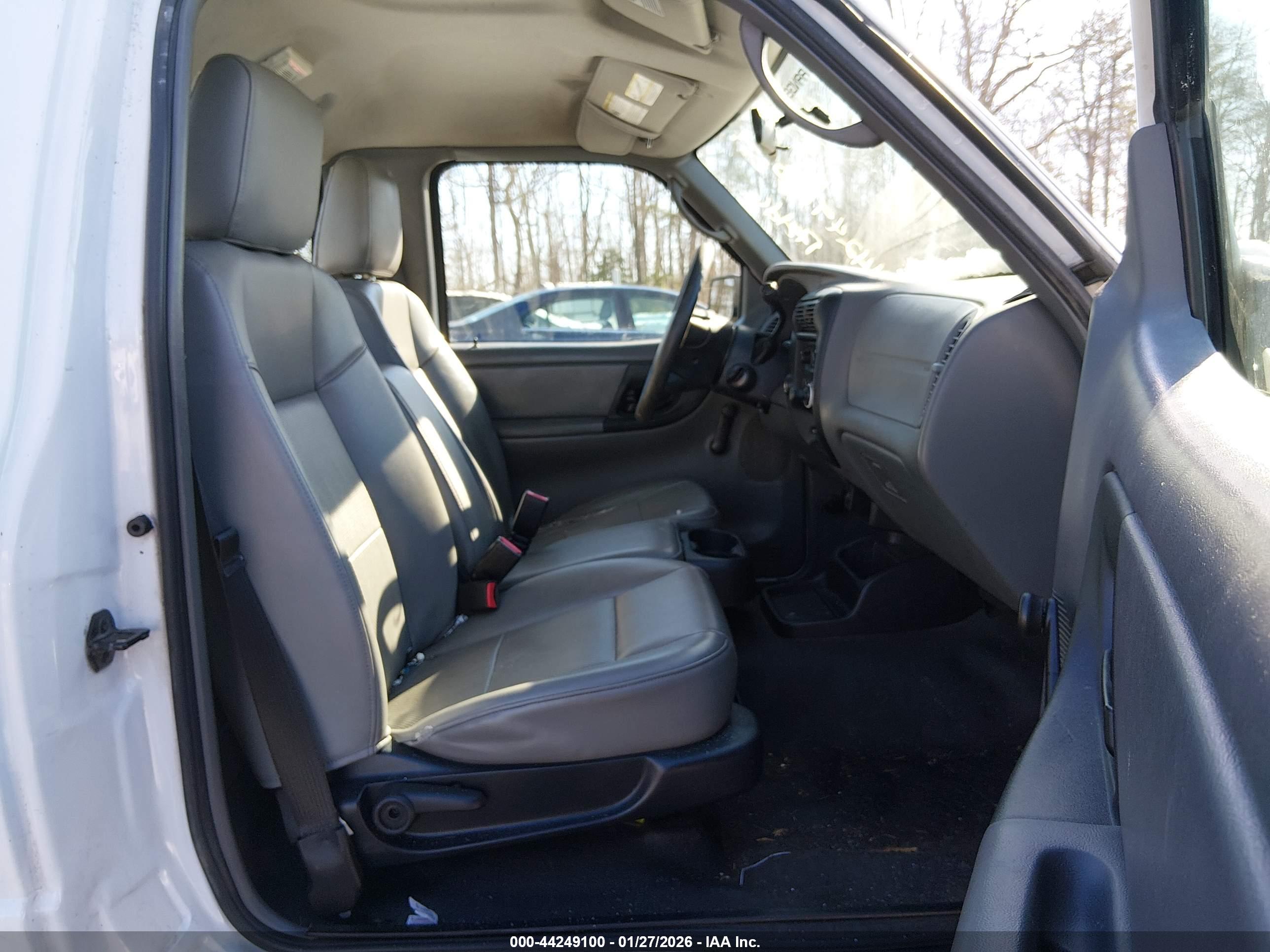 FORD RANGER image 5
