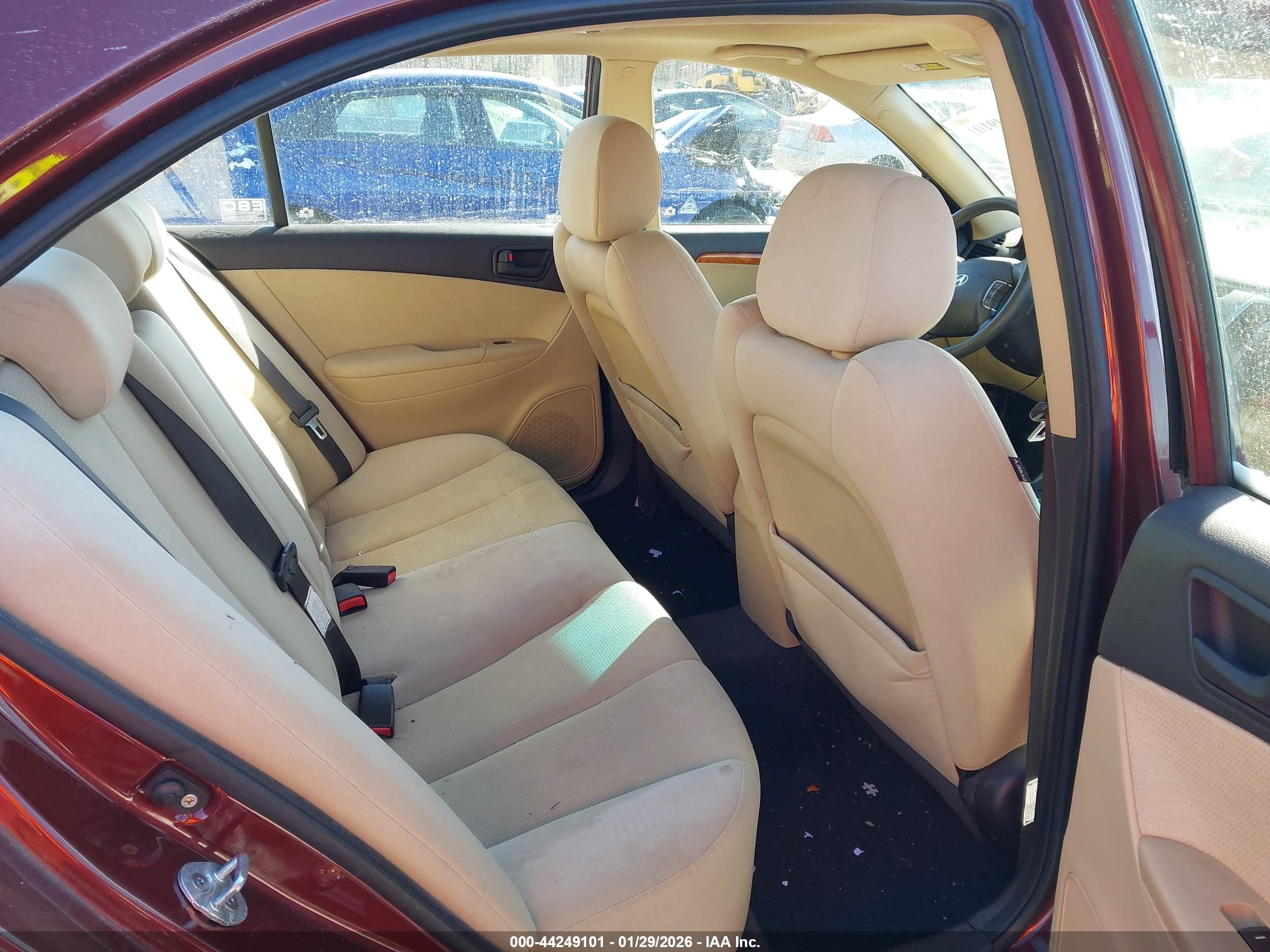 HYUNDAI SONATA image 8
