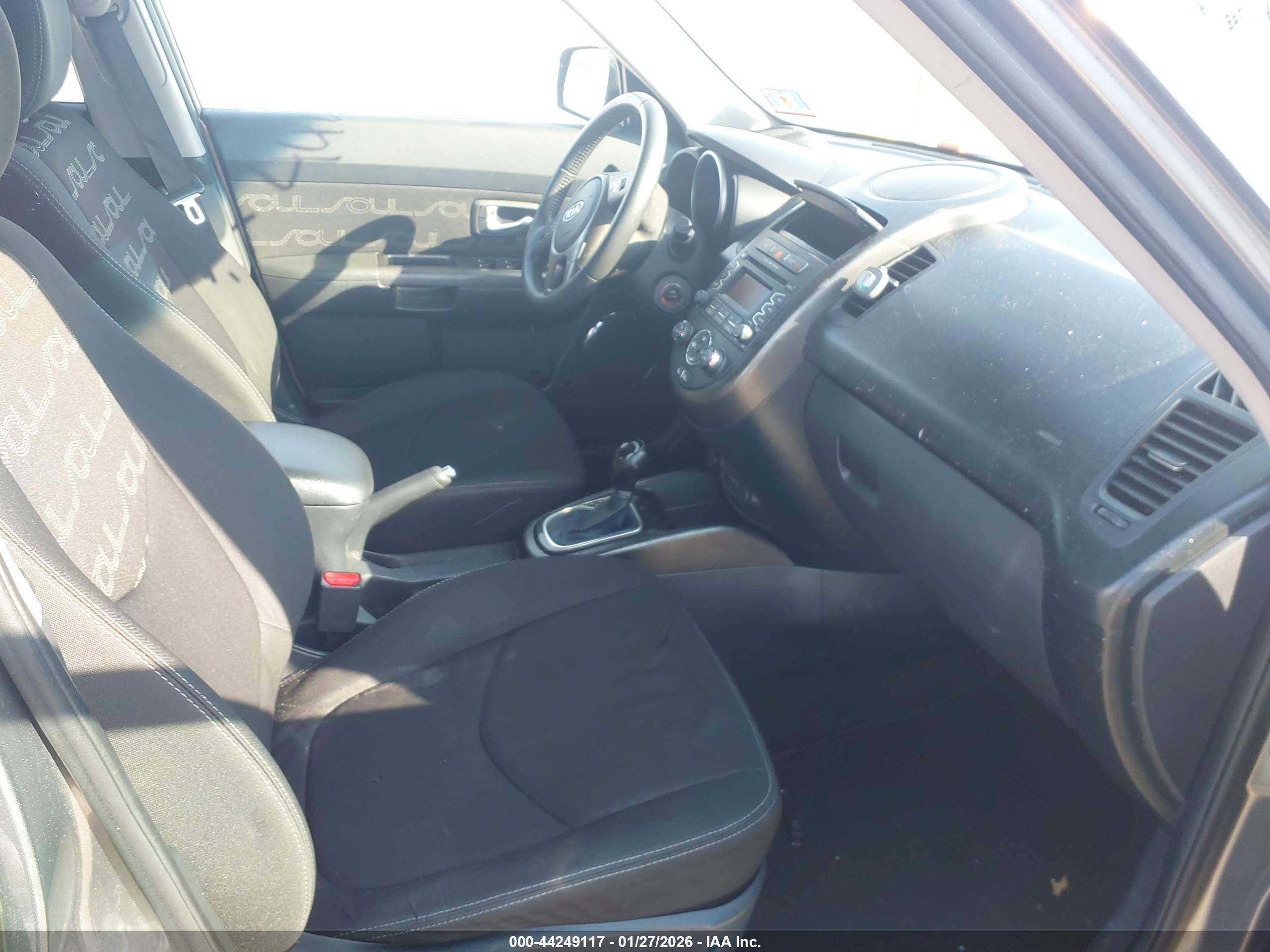 KIA SOUL image 5