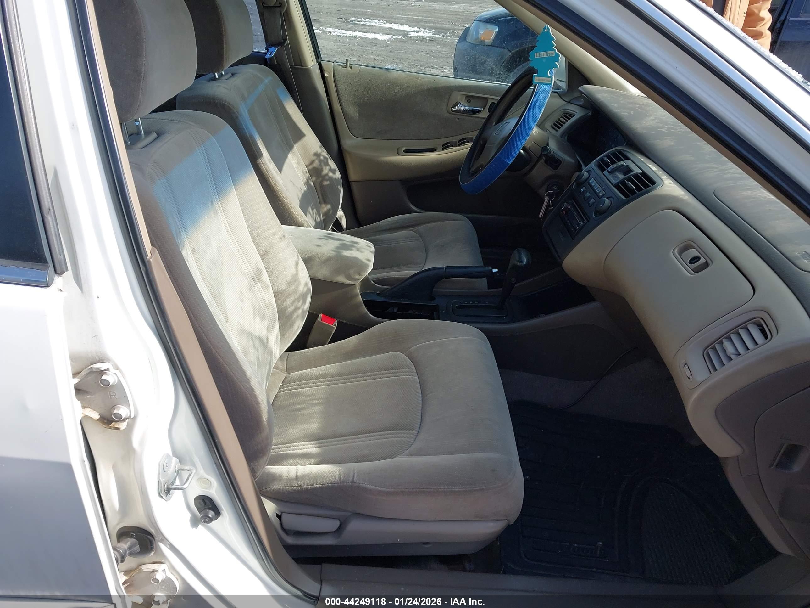 HONDA ACCORD image 5