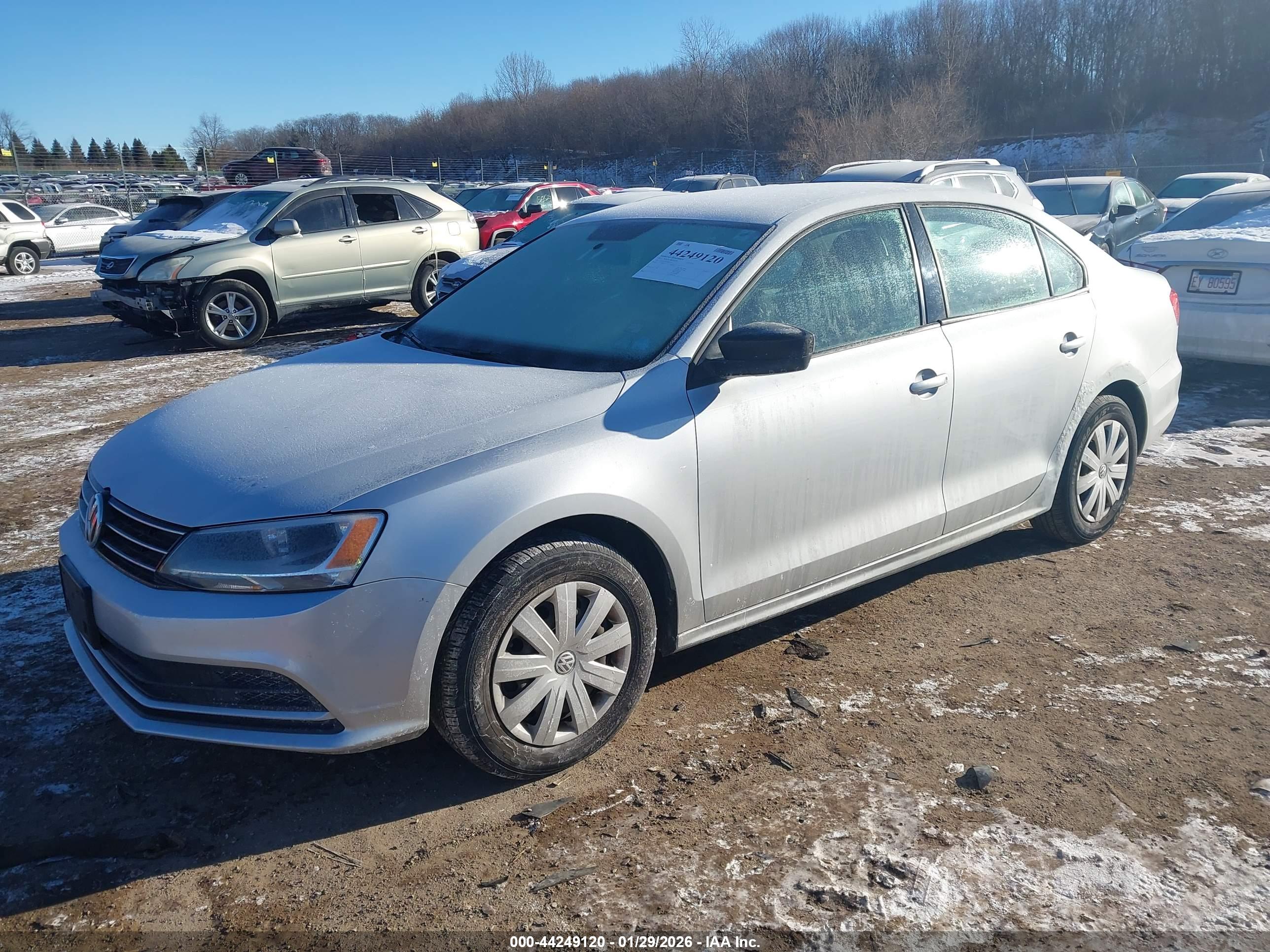 VOLKSWAGEN JETTA image 2