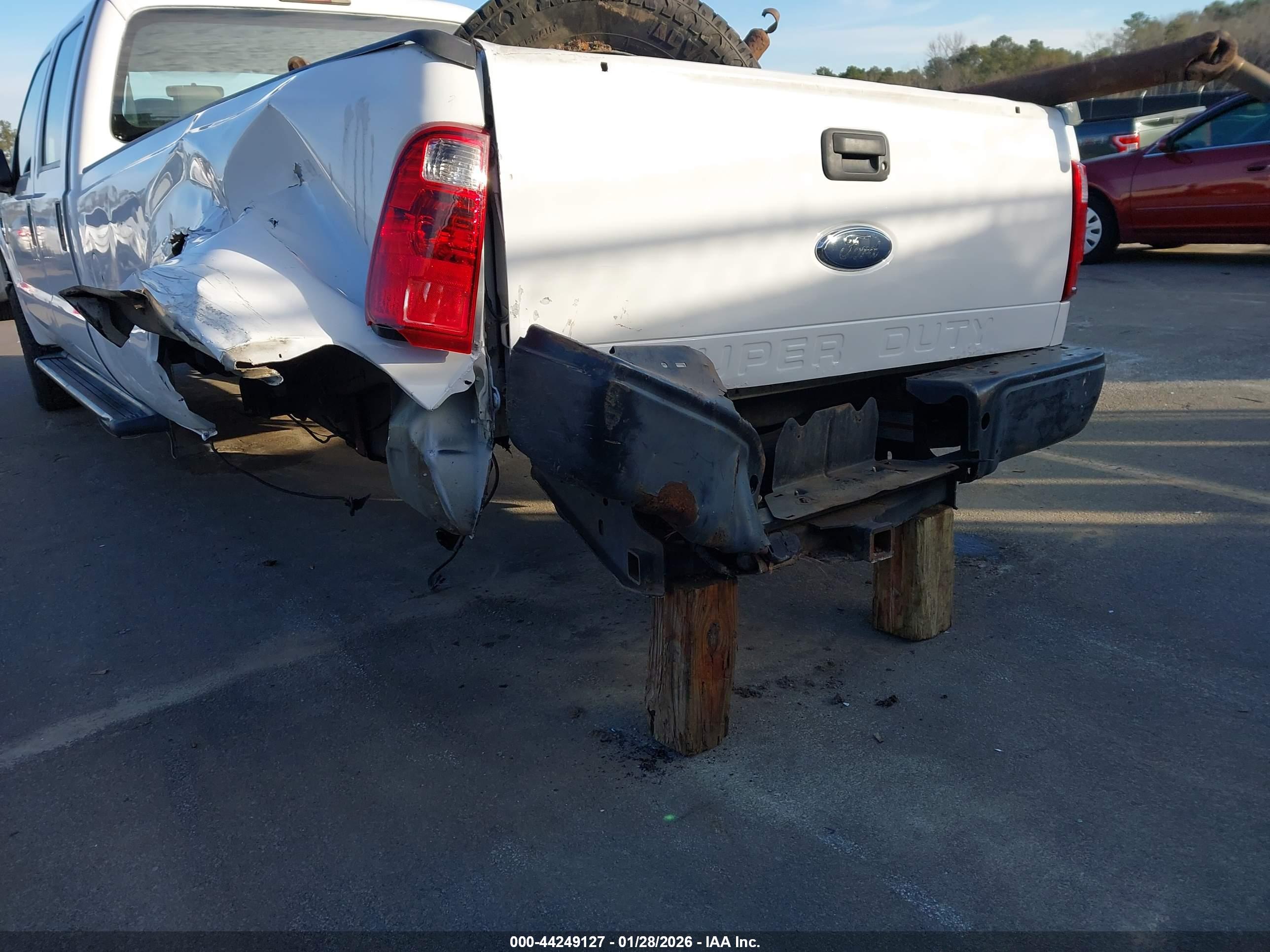 FORD F-250 image 6
