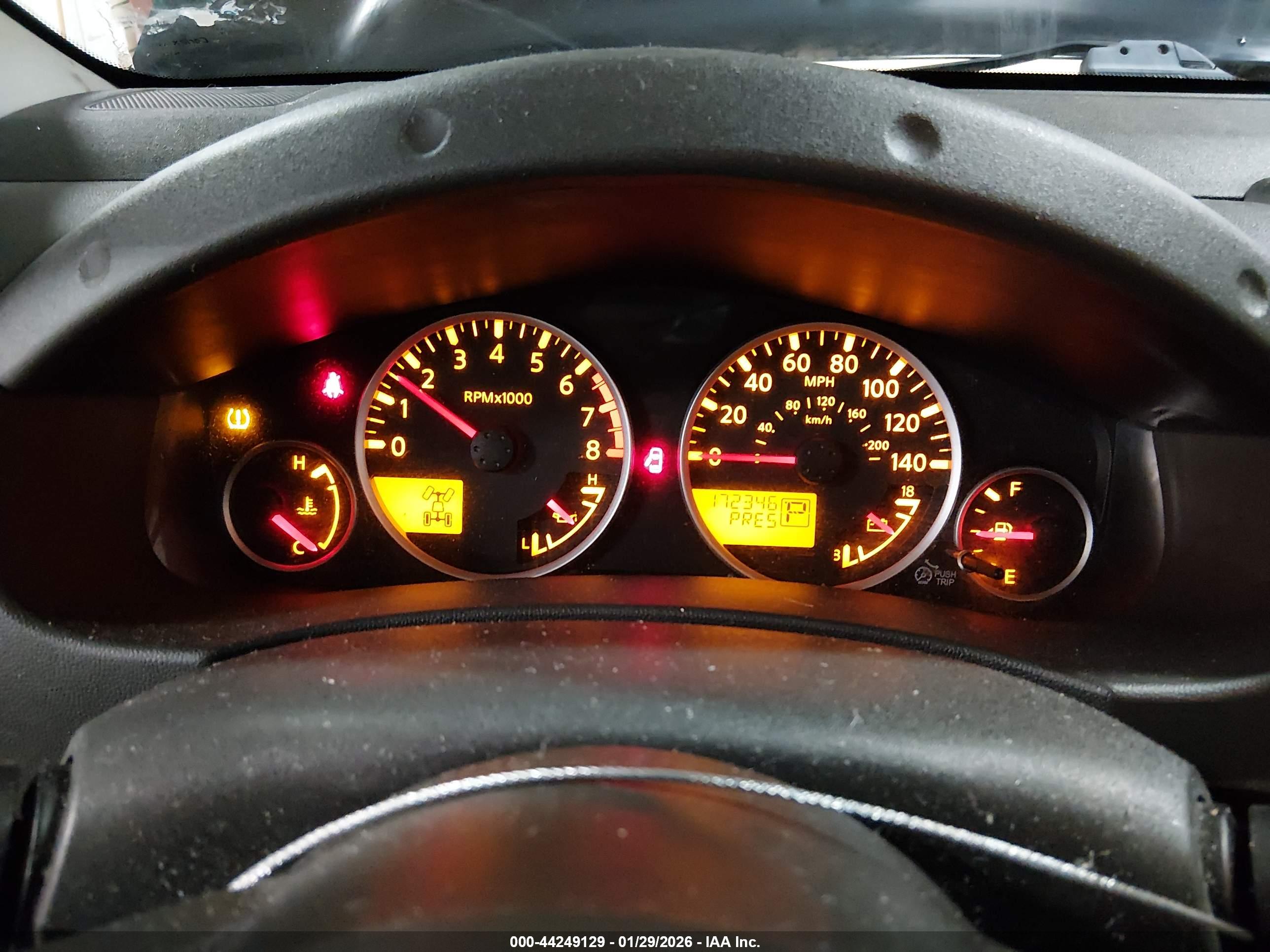 NISSAN PATHFINDER image 7