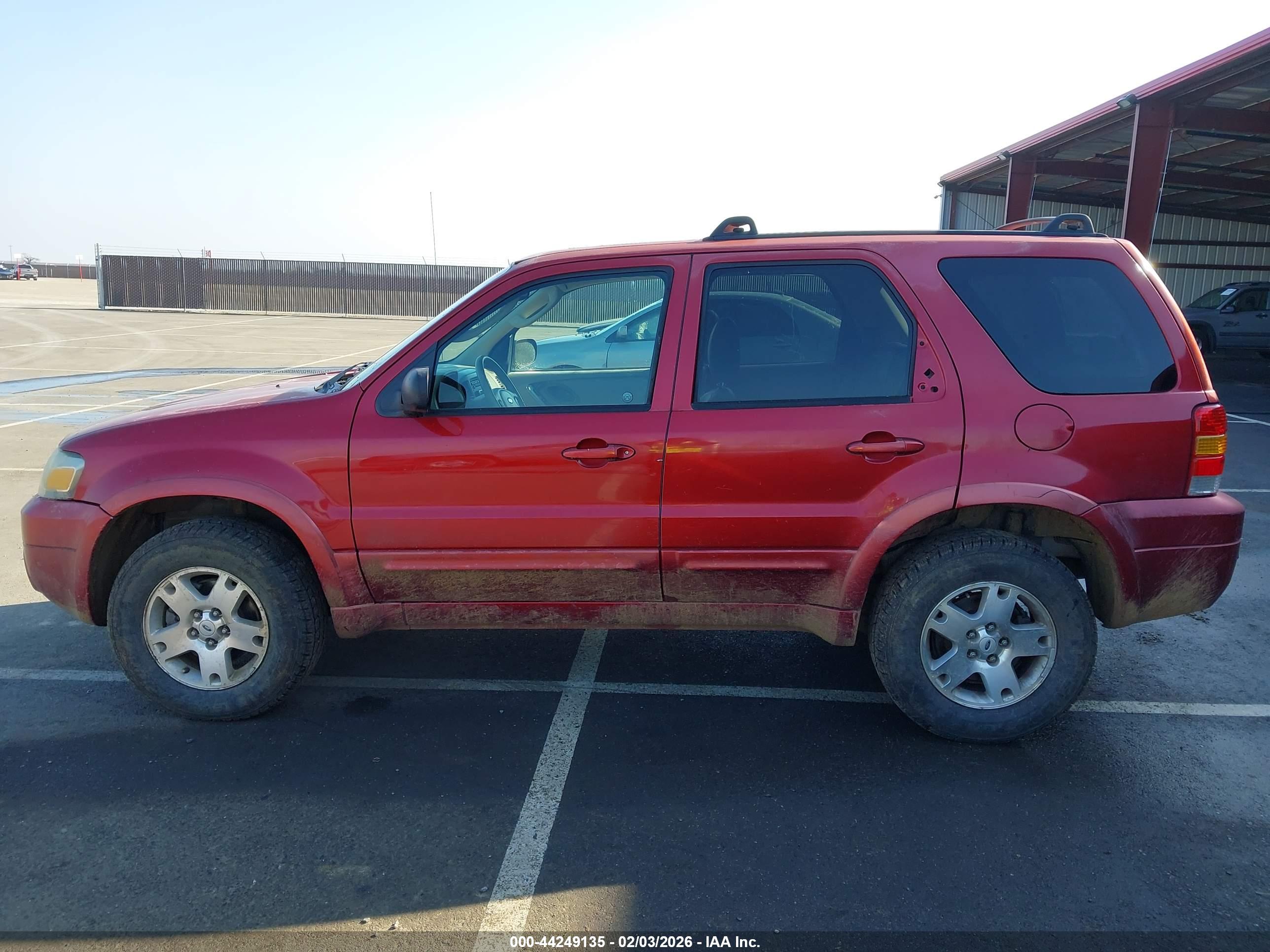 FORD ESCAPE image 6