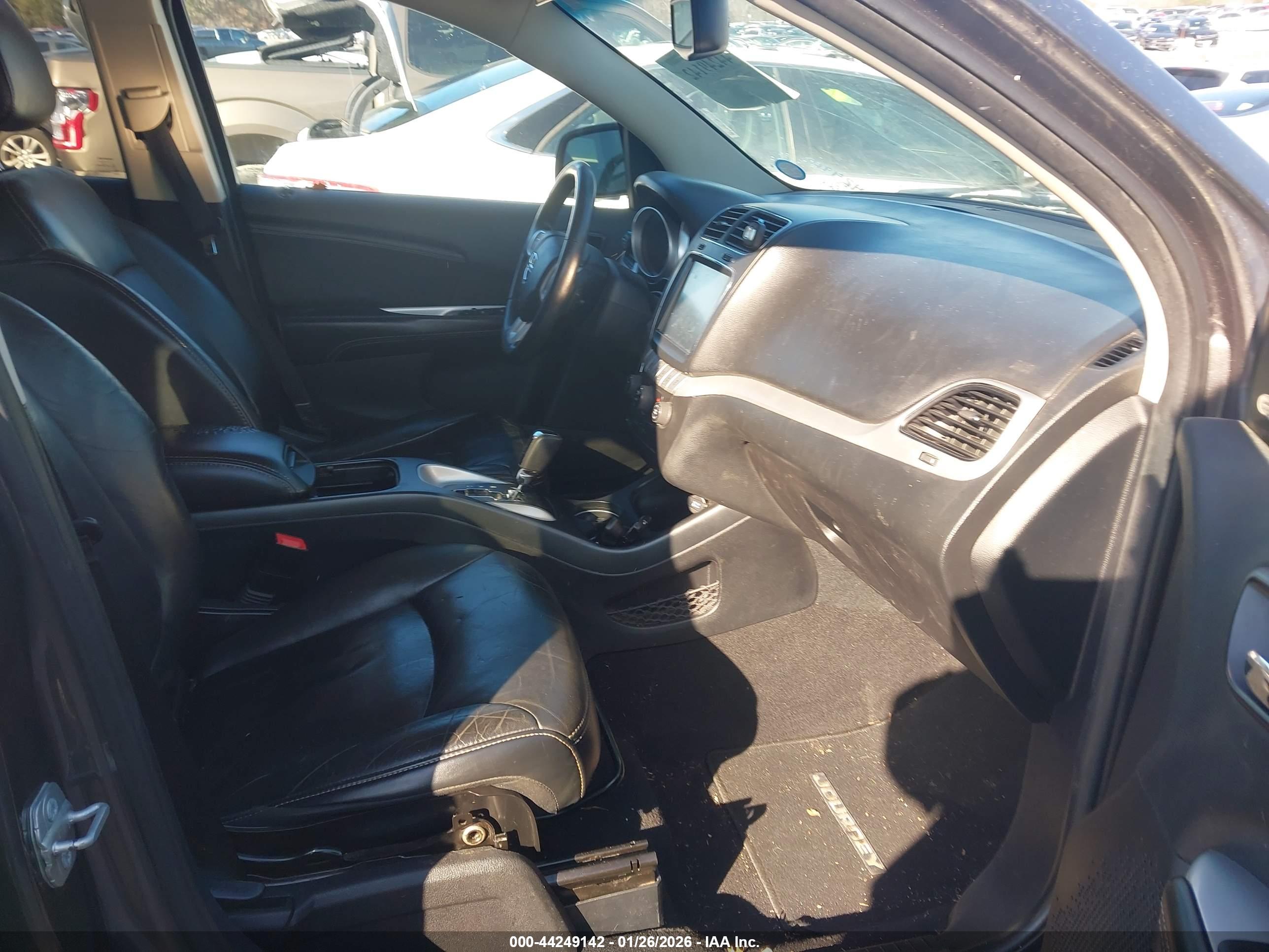 DODGE JOURNEY image 5