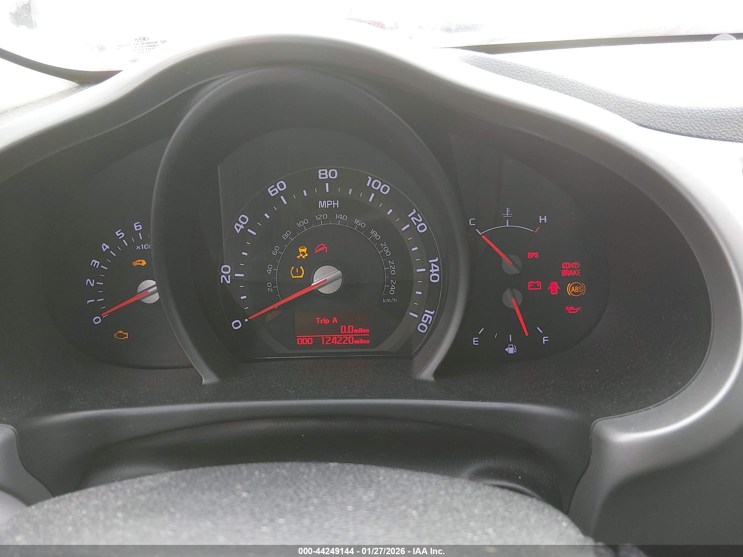 KIA SPORTAGE image 7